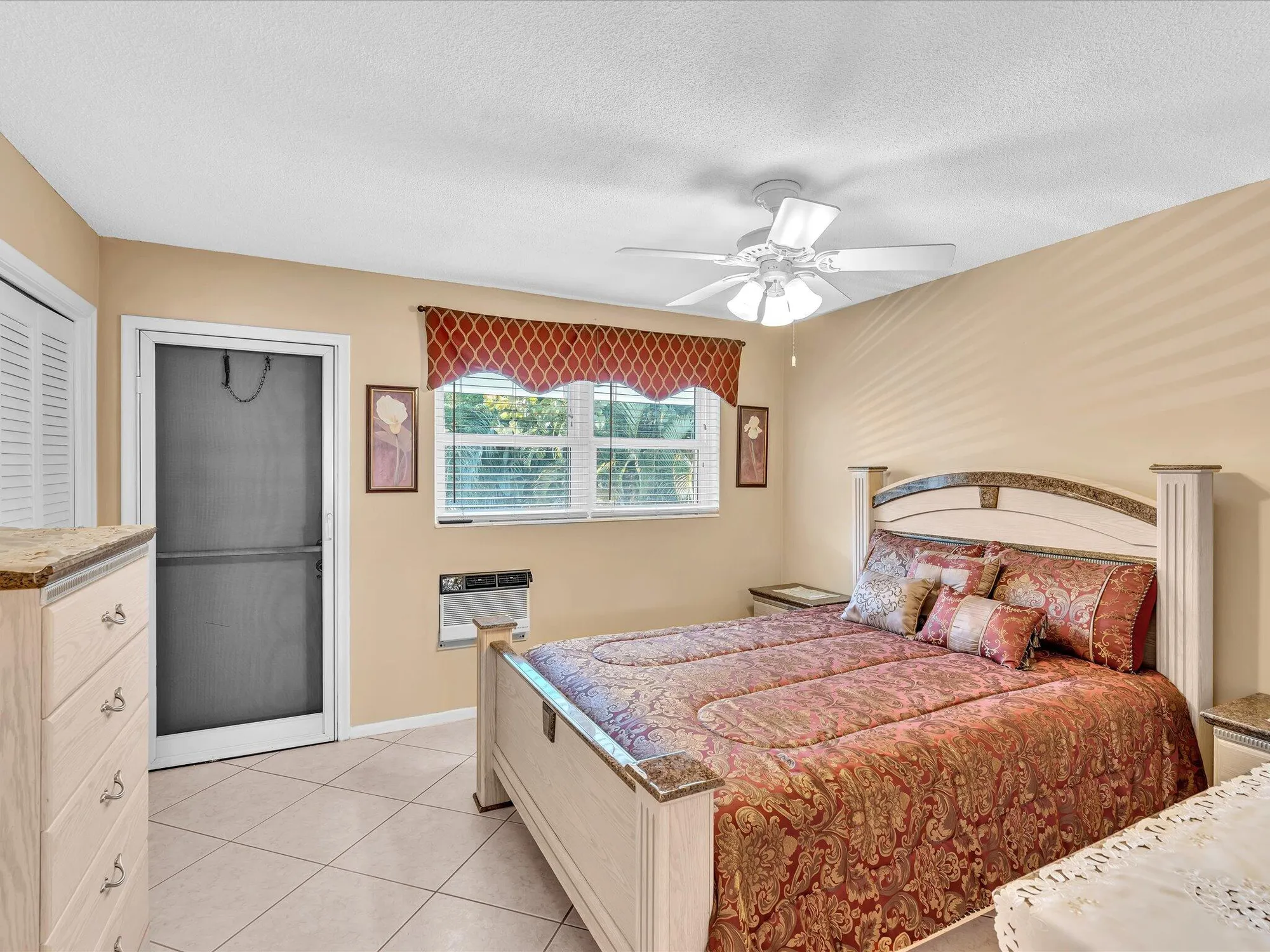 Property Slideshow image 15 of 55 | 2542 s federal hwy # 0190, Boynton Beach, FL, 33435
