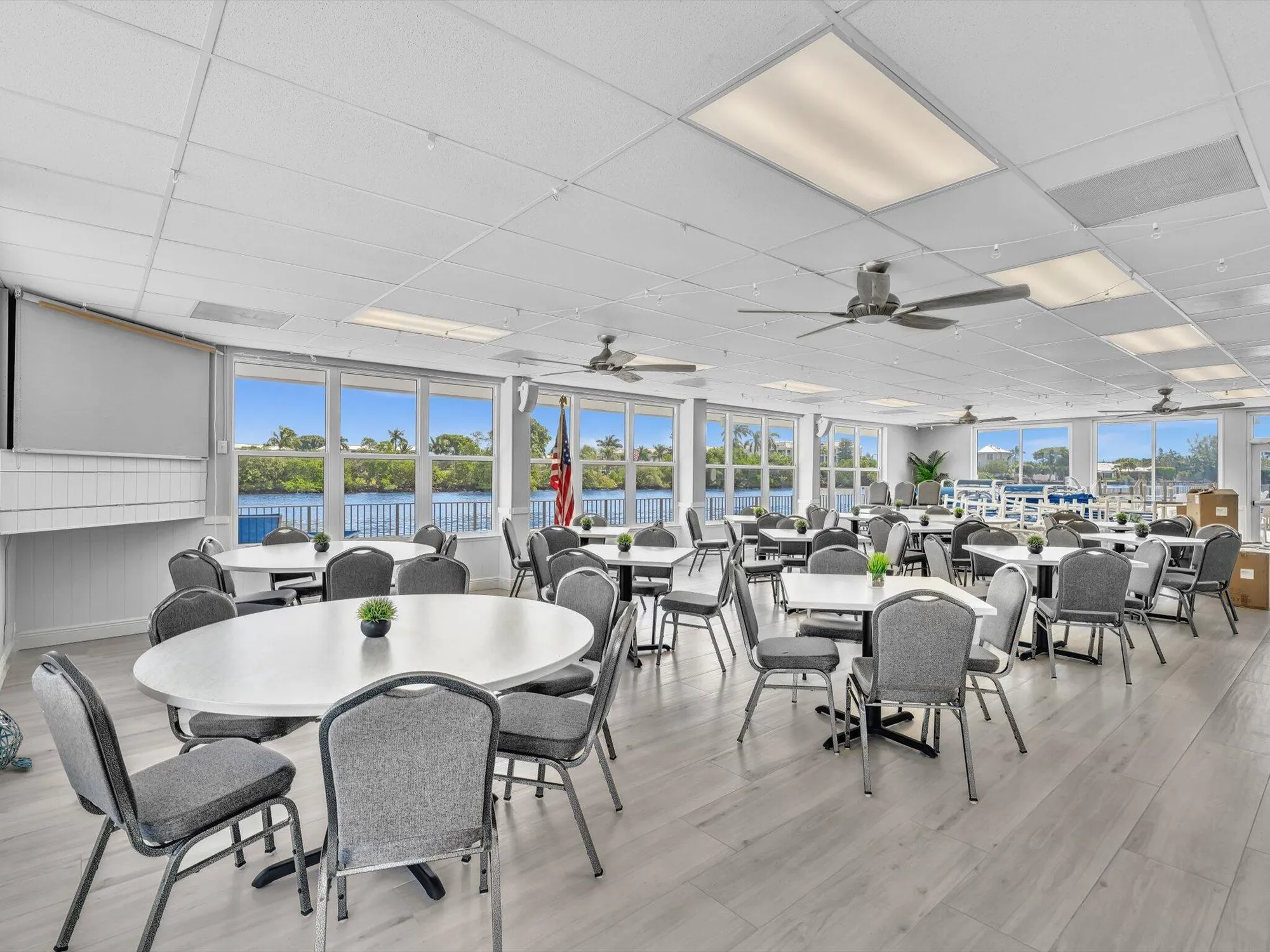 Property Slideshow image 32 of 55 | 2542 s federal hwy # 0190, Boynton Beach, FL, 33435