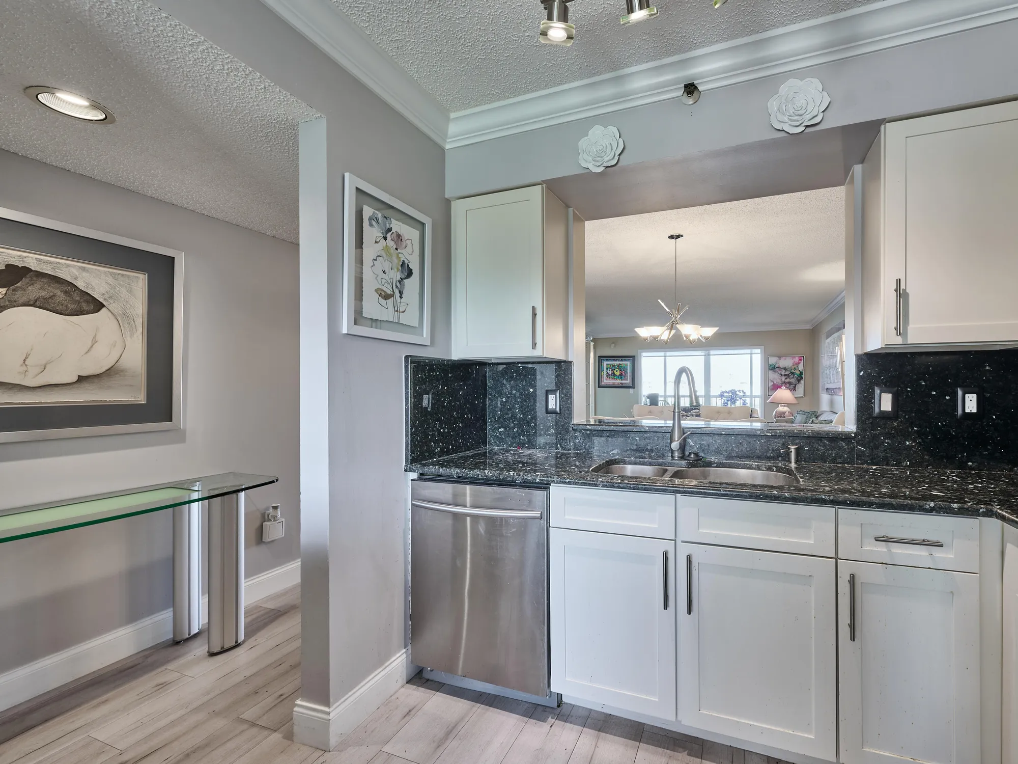 Property Slideshow image 11 of 49 | 14112 huntington pointe dr 401, Delray Beach, FL, 33484