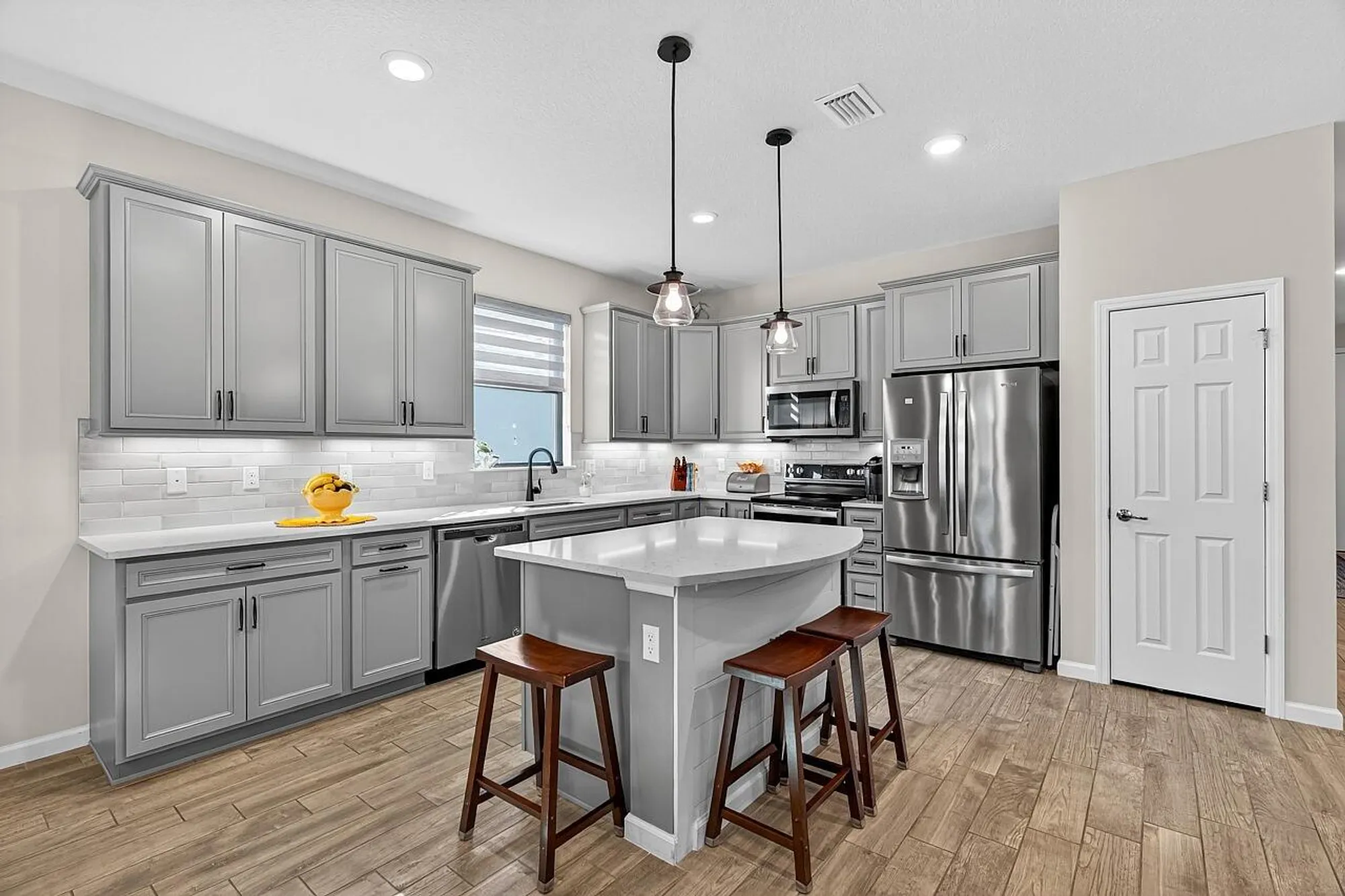 Property Slideshow image 12 of 46 | 5181 jasper sq, Vero Beach, FL, 32967