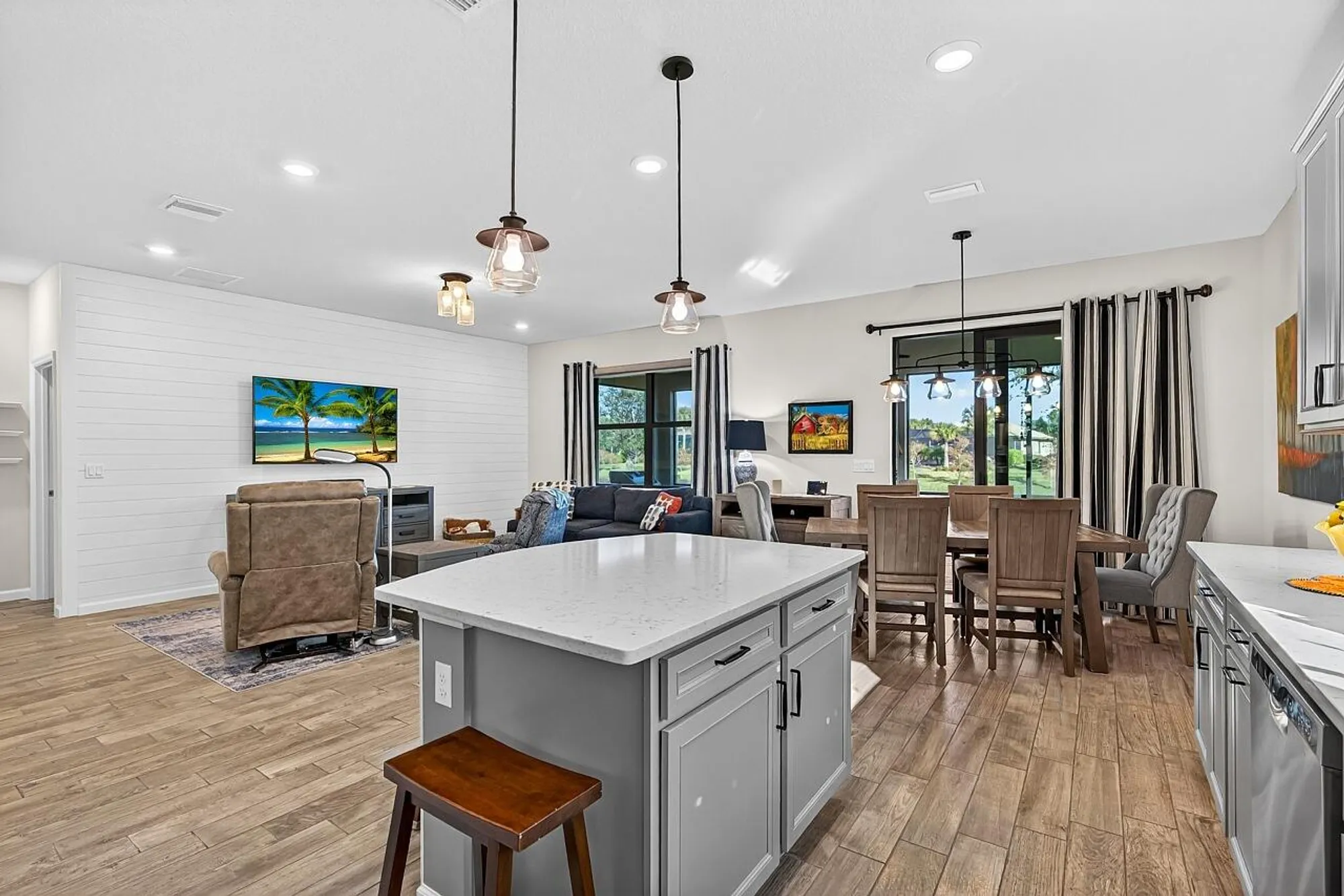 Property Slideshow image 14 of 46 | 5181 jasper sq, Vero Beach, FL, 32967