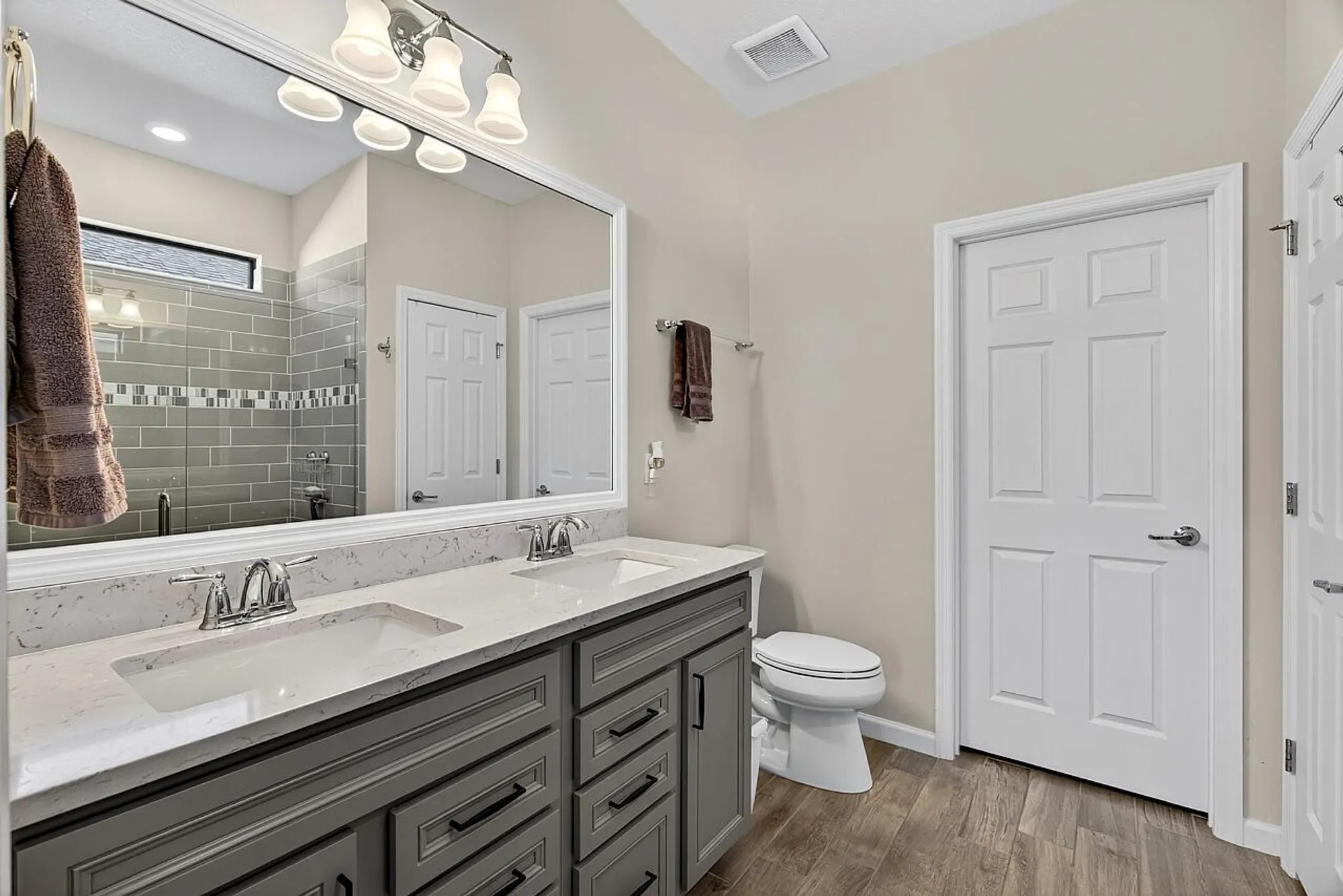 Property Slideshow image 23 of 46 | 5181 jasper sq, Vero Beach, FL, 32967