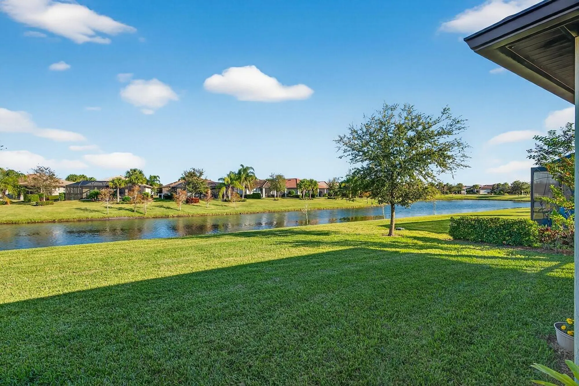 Property Slideshow image 2 of 46 | 5181 jasper sq, Vero Beach, FL, 32967