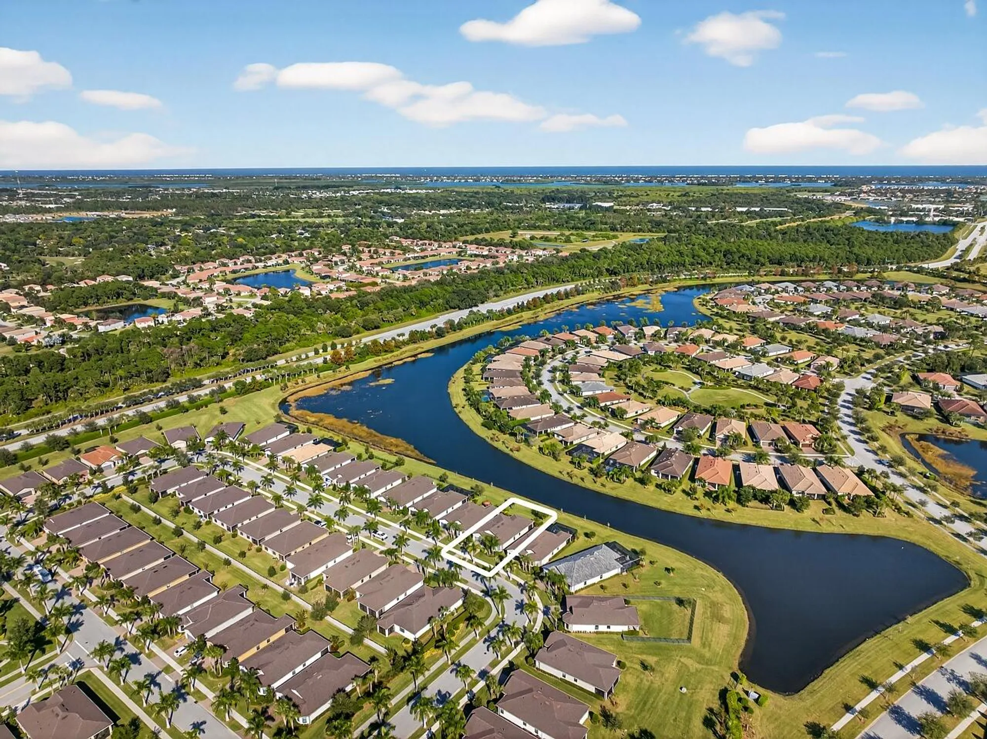 Property Slideshow image 39 of 46 | 5181 jasper sq, Vero Beach, FL, 32967