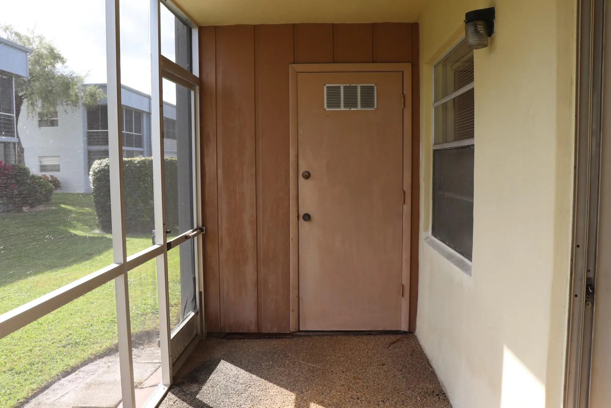 Property Slideshow image 9 of 11 | 289 piedmont g # 289, Delray Beach, FL, 33484