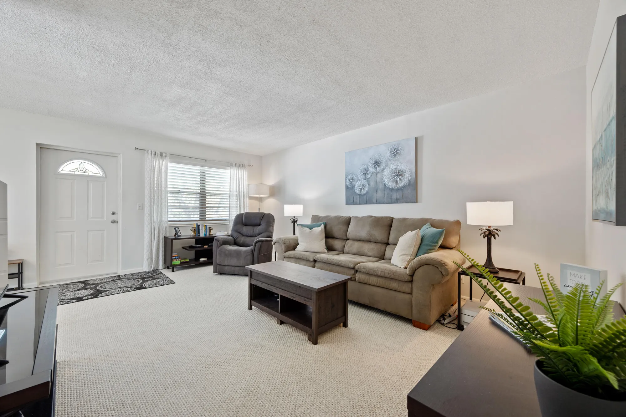 Property Slideshow image 1 of 15 | 419 sheffield q q, West Palm Beach, FL, 33417