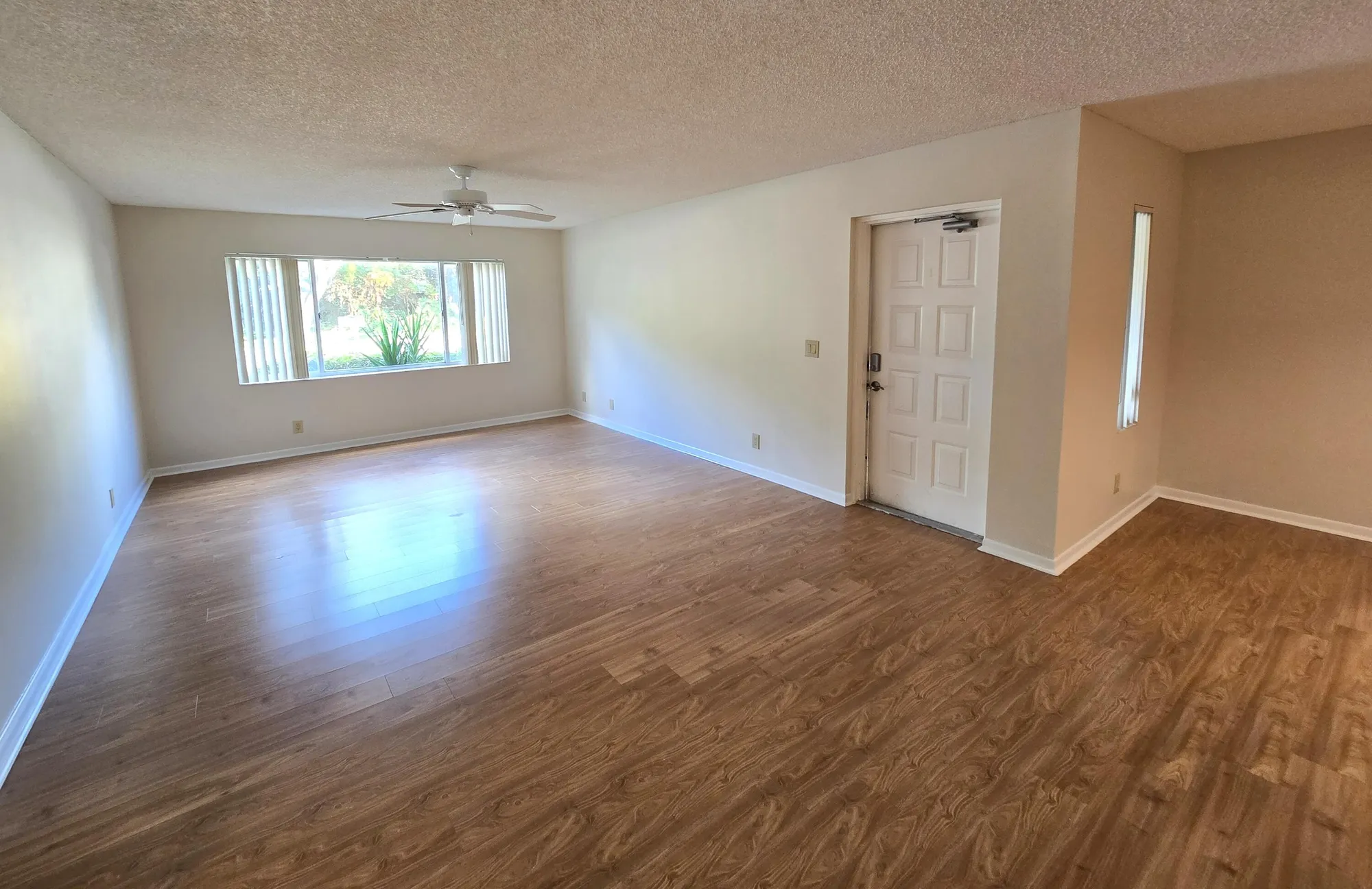 Property Slideshow image 2 of 27 | 13810 oneida dr apt b1, Delray Beach, FL, 33446