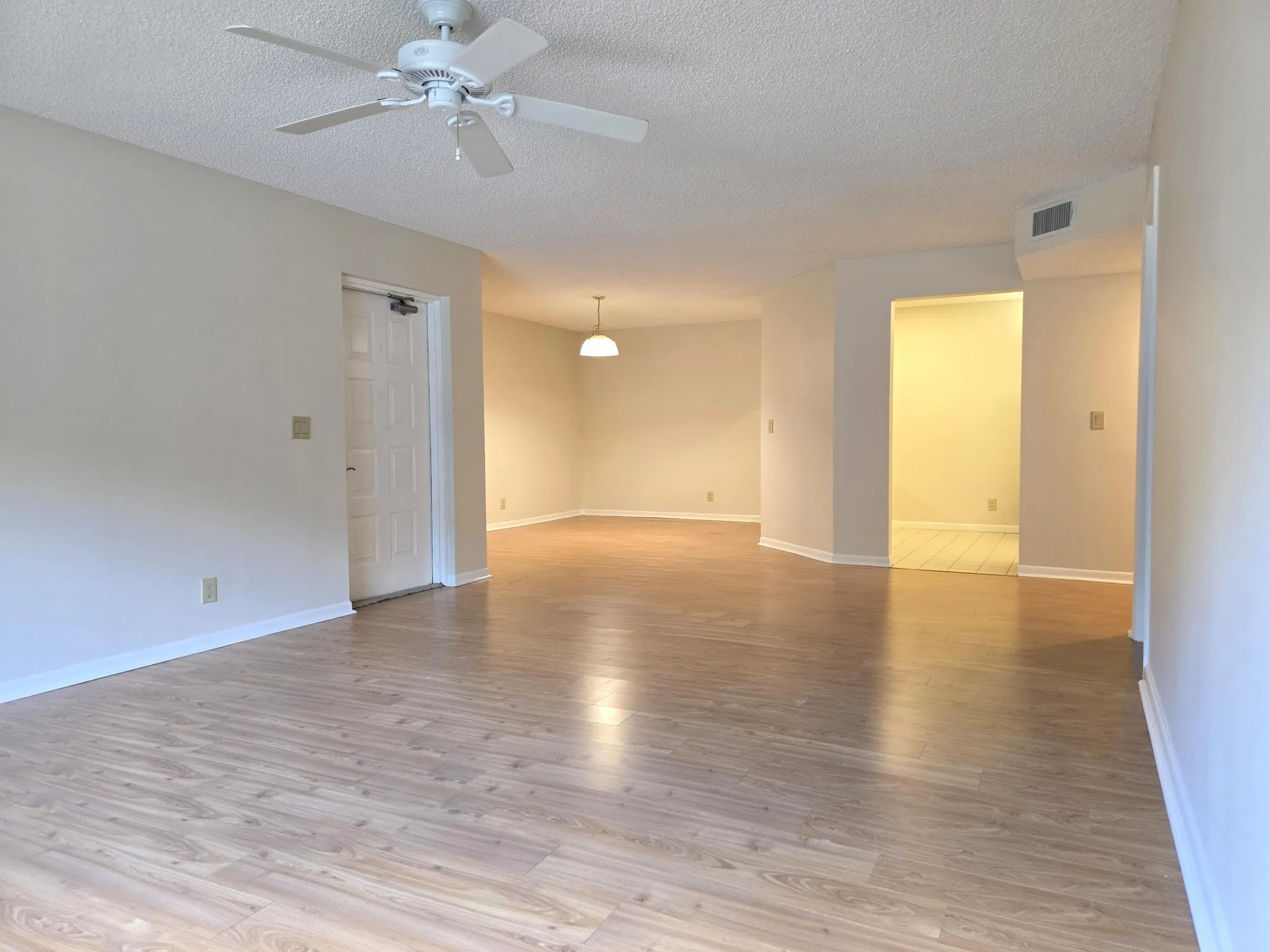 Property Slideshow image 4 of 27 | 13810 oneida dr apt b1, Delray Beach, FL, 33446