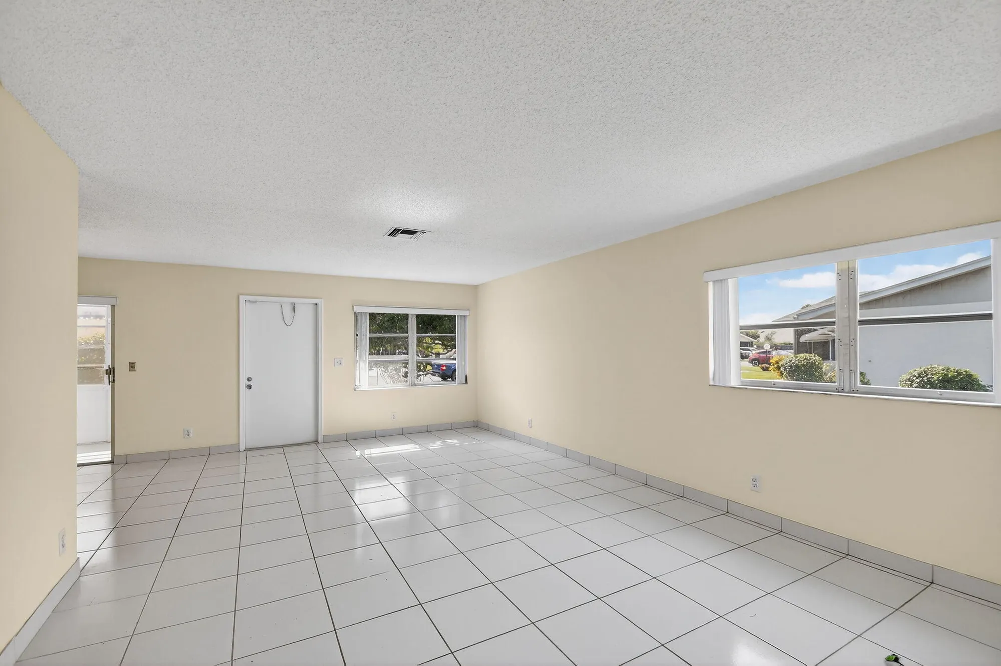 Property Slideshow image 11 of 56 | 5311 mariesa ave, West Palm Beach, FL, 33417