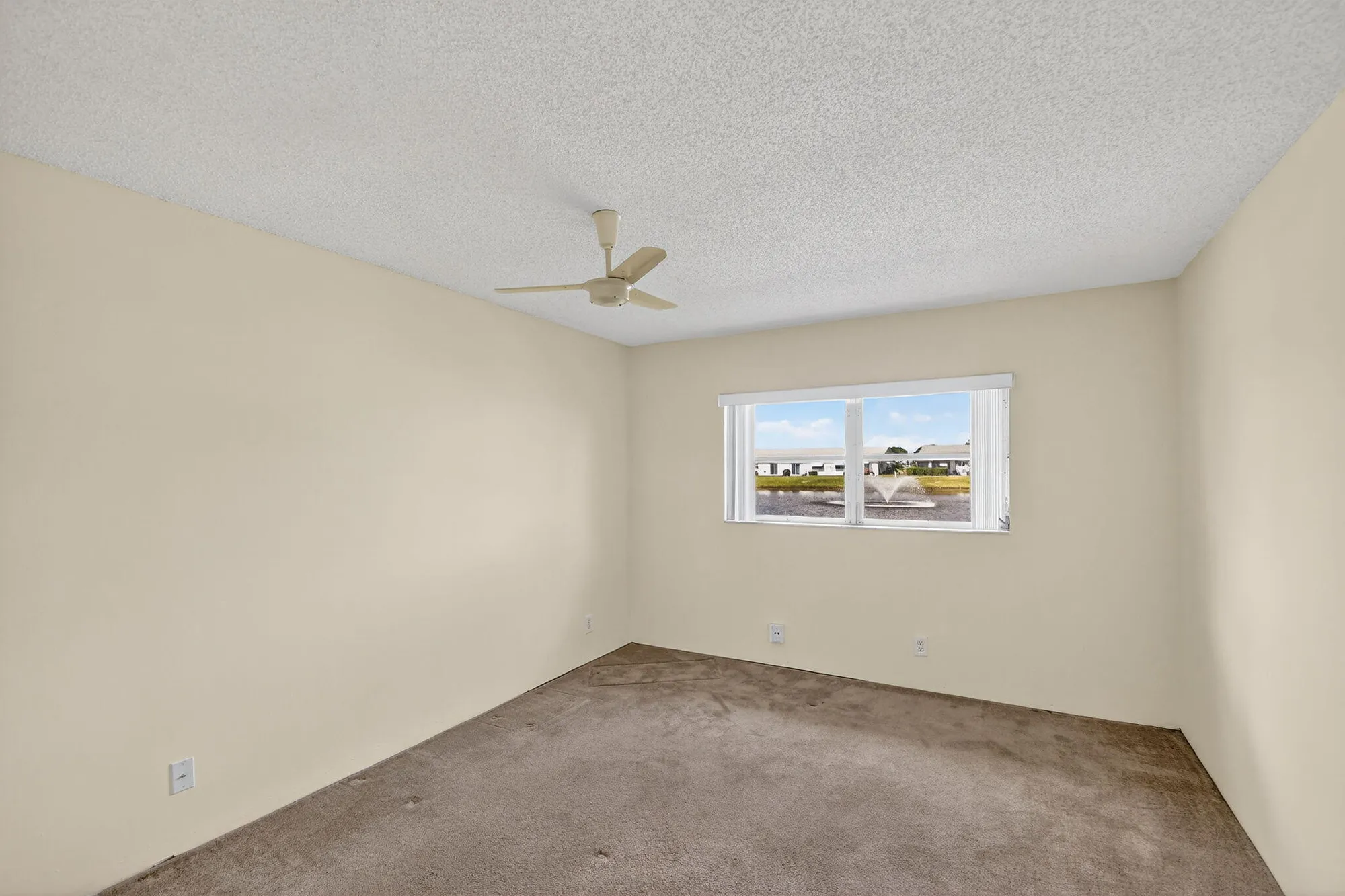 Property Slideshow image 17 of 56 | 5311 mariesa ave, West Palm Beach, FL, 33417
