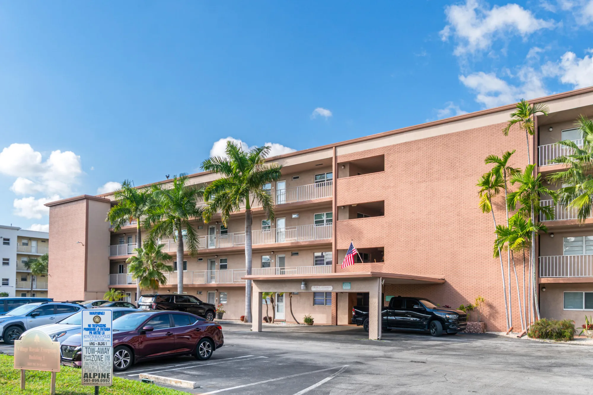 Property Slideshow image 2 of 44 | 2615 ne 1st ct apt 303, Boynton Beach, FL, 33435