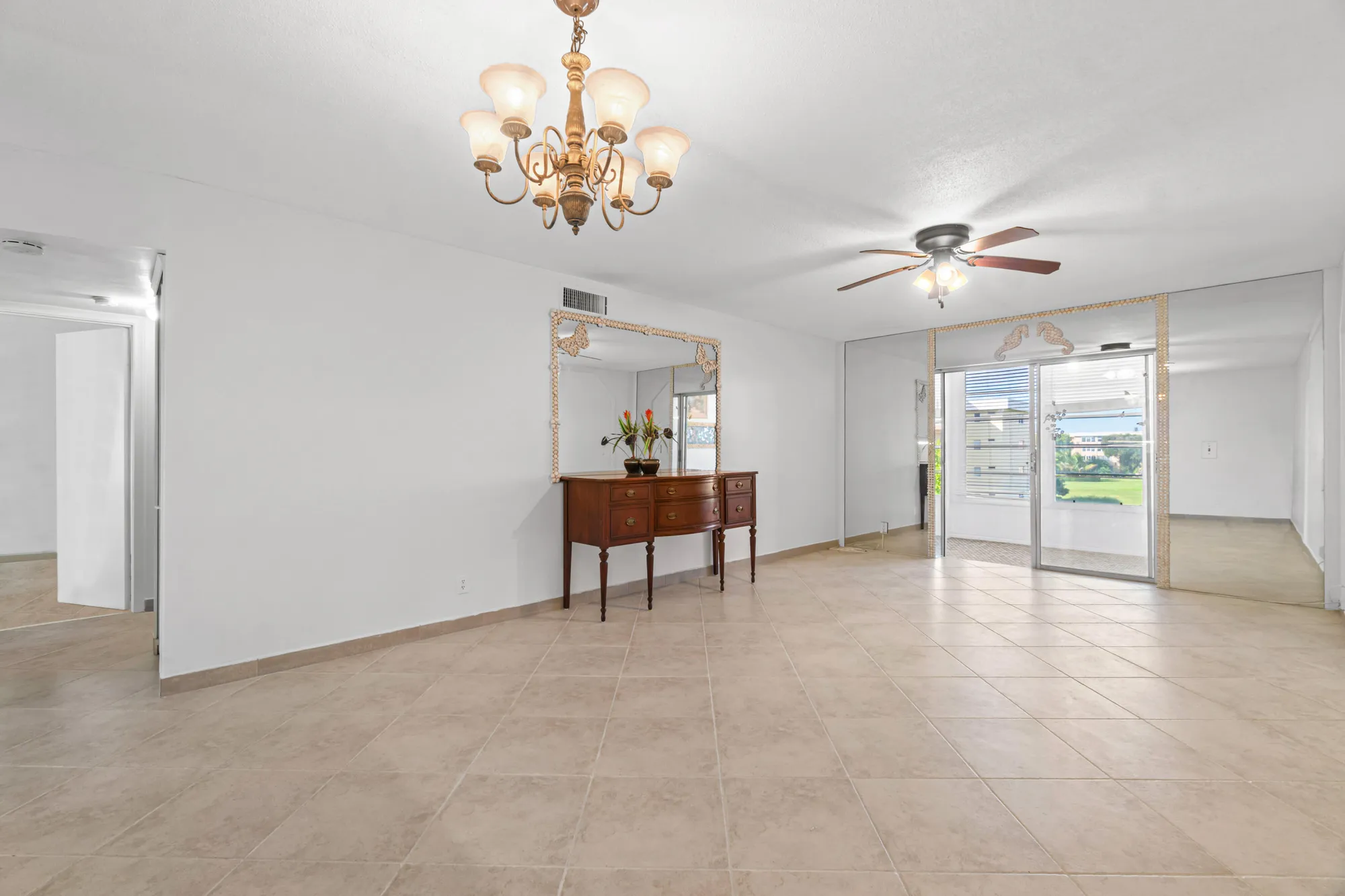 Property Slideshow image 19 of 44 | 2615 ne 1st ct apt 303, Boynton Beach, FL, 33435