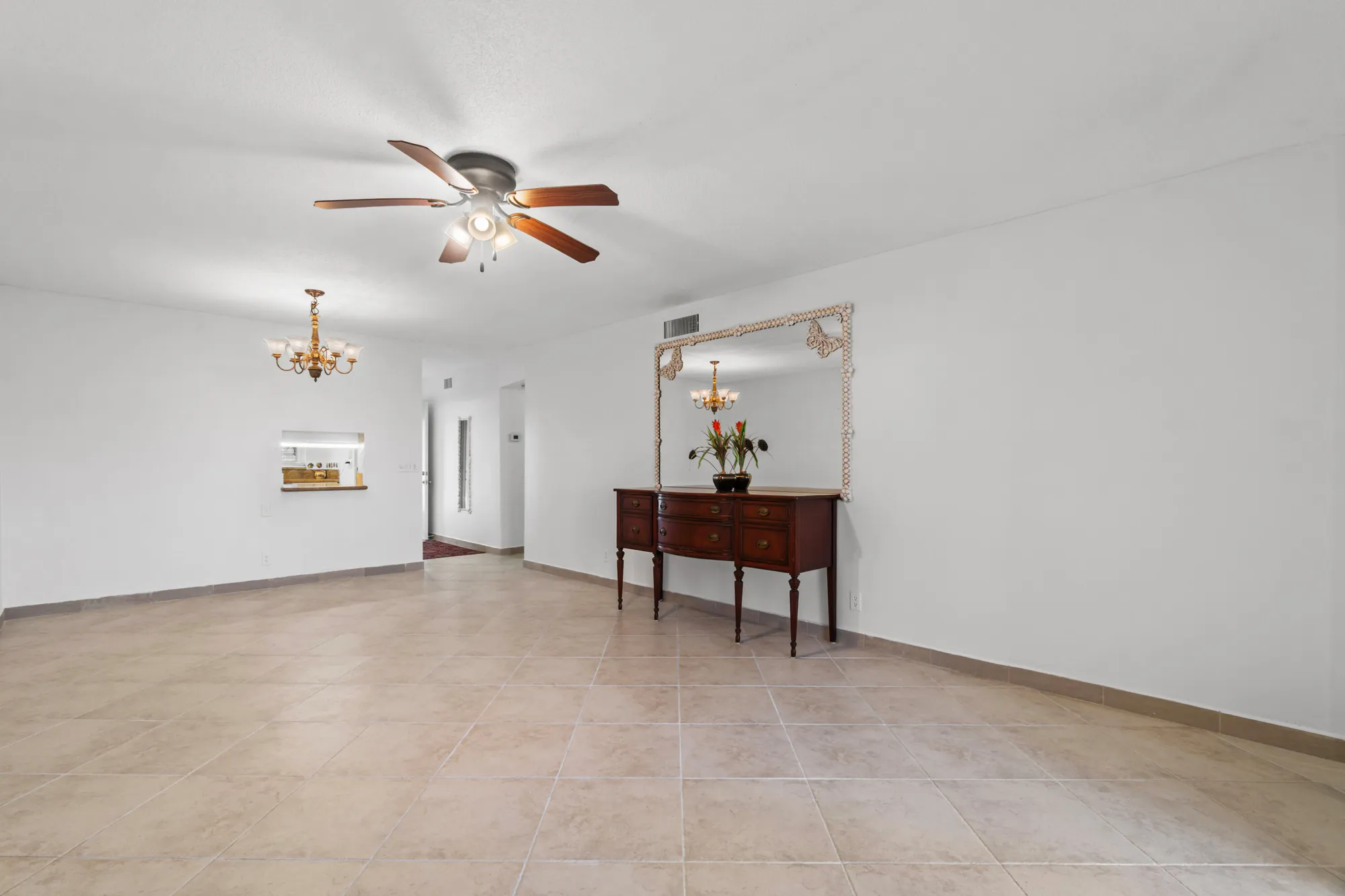 Property Slideshow image 20 of 44 | 2615 ne 1st ct apt 303, Boynton Beach, FL, 33435