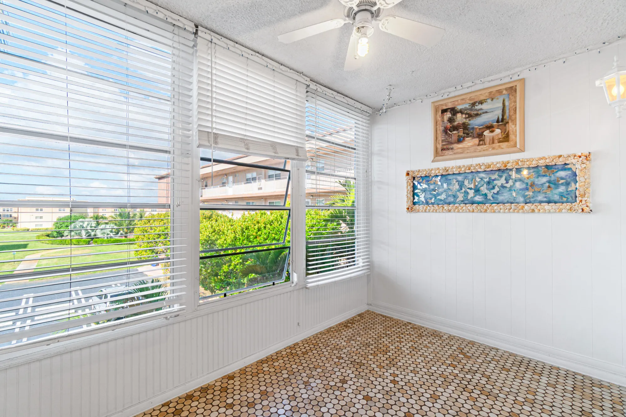 Property Slideshow image 24 of 44 | 2615 ne 1st ct apt 303, Boynton Beach, FL, 33435