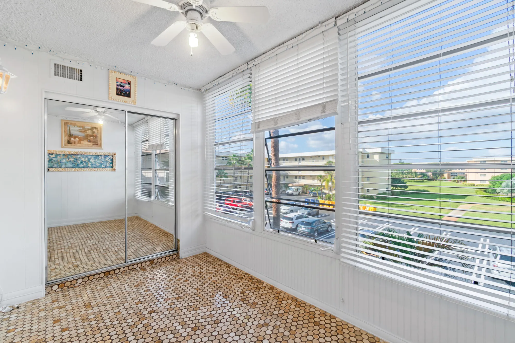 Property Slideshow image 23 of 44 | 2615 ne 1st ct apt 303, Boynton Beach, FL, 33435