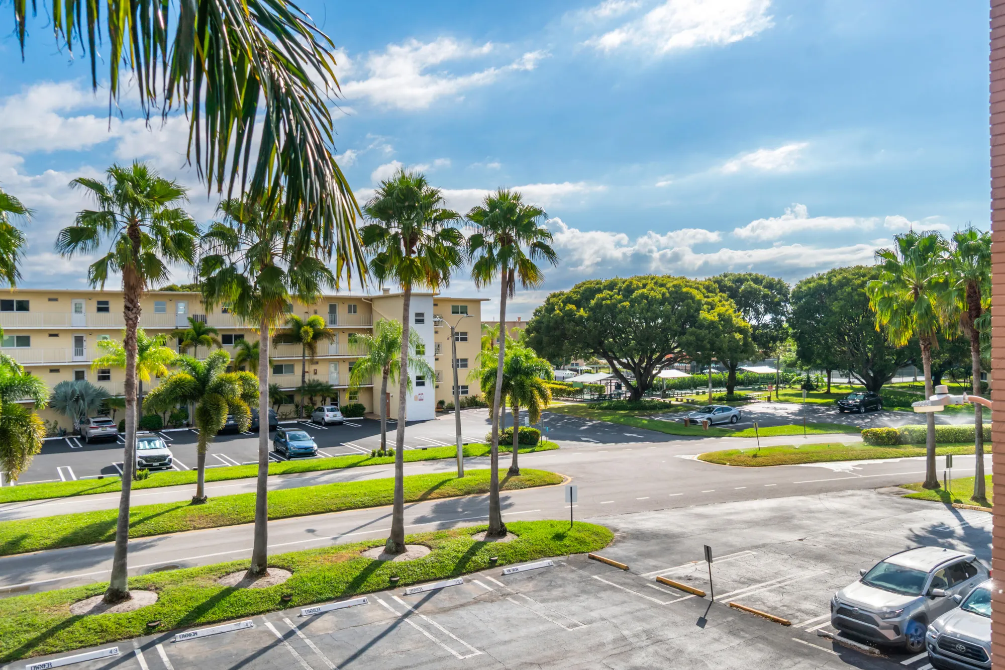 Property Slideshow image 11 of 44 | 2615 ne 1st ct apt 303, Boynton Beach, FL, 33435
