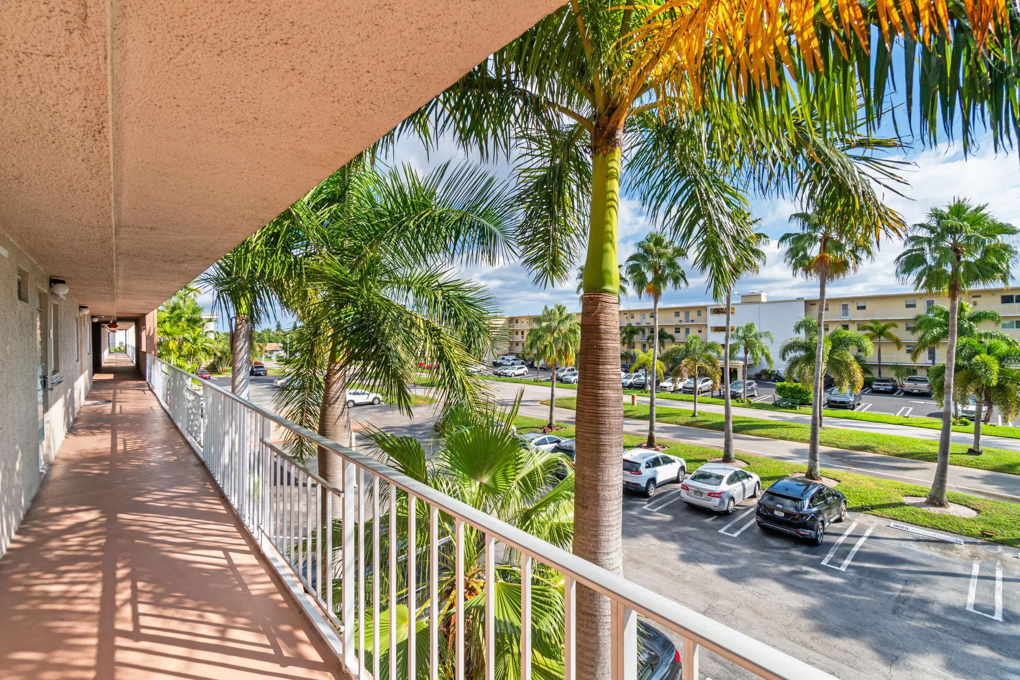 Property Slideshow image 9 of 44 | 2615 ne 1st ct apt 303, Boynton Beach, FL, 33435