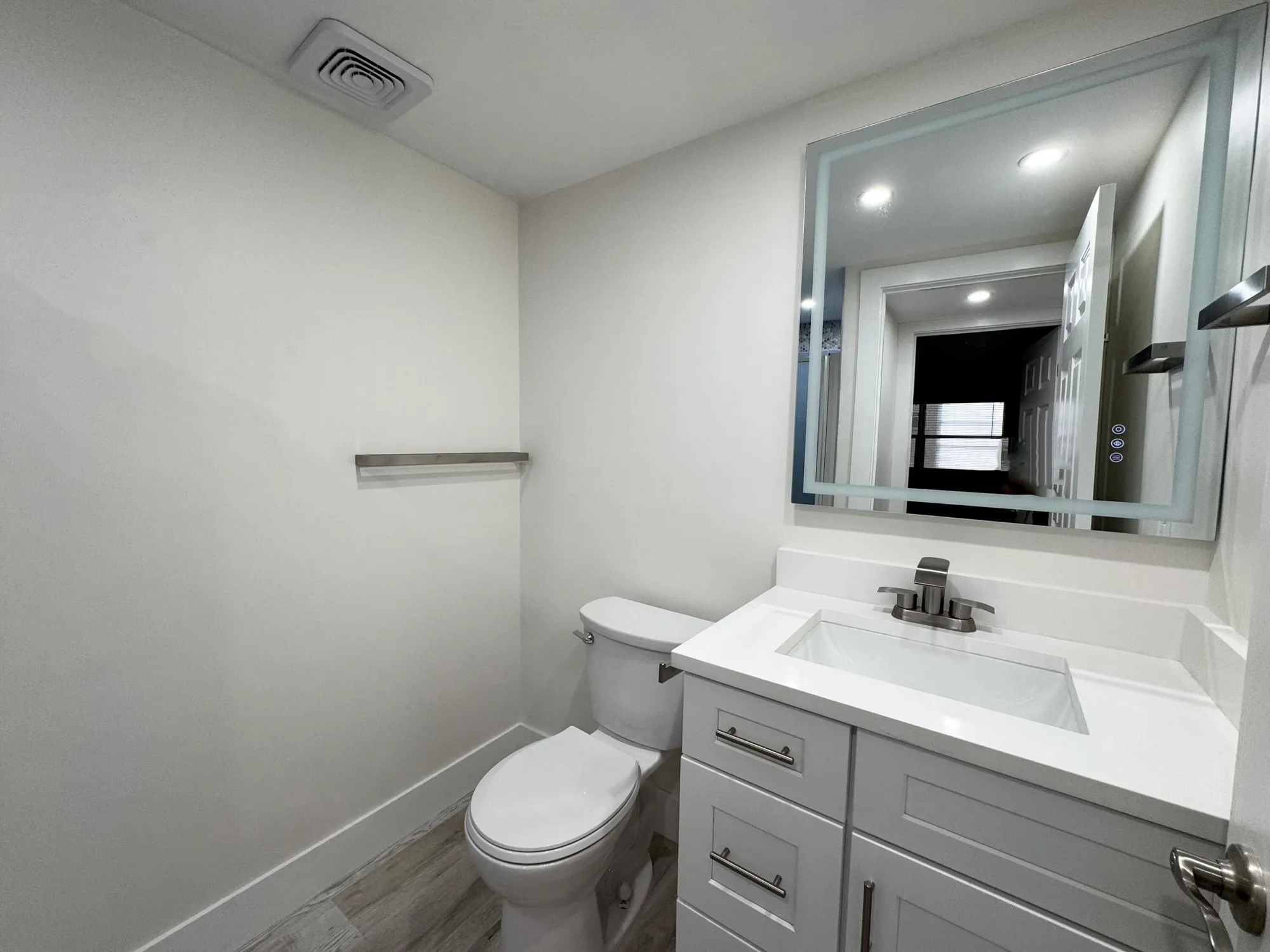 Property Slideshow image 15 of 23 | 108 brittany c c, Delray Beach, FL, 33446