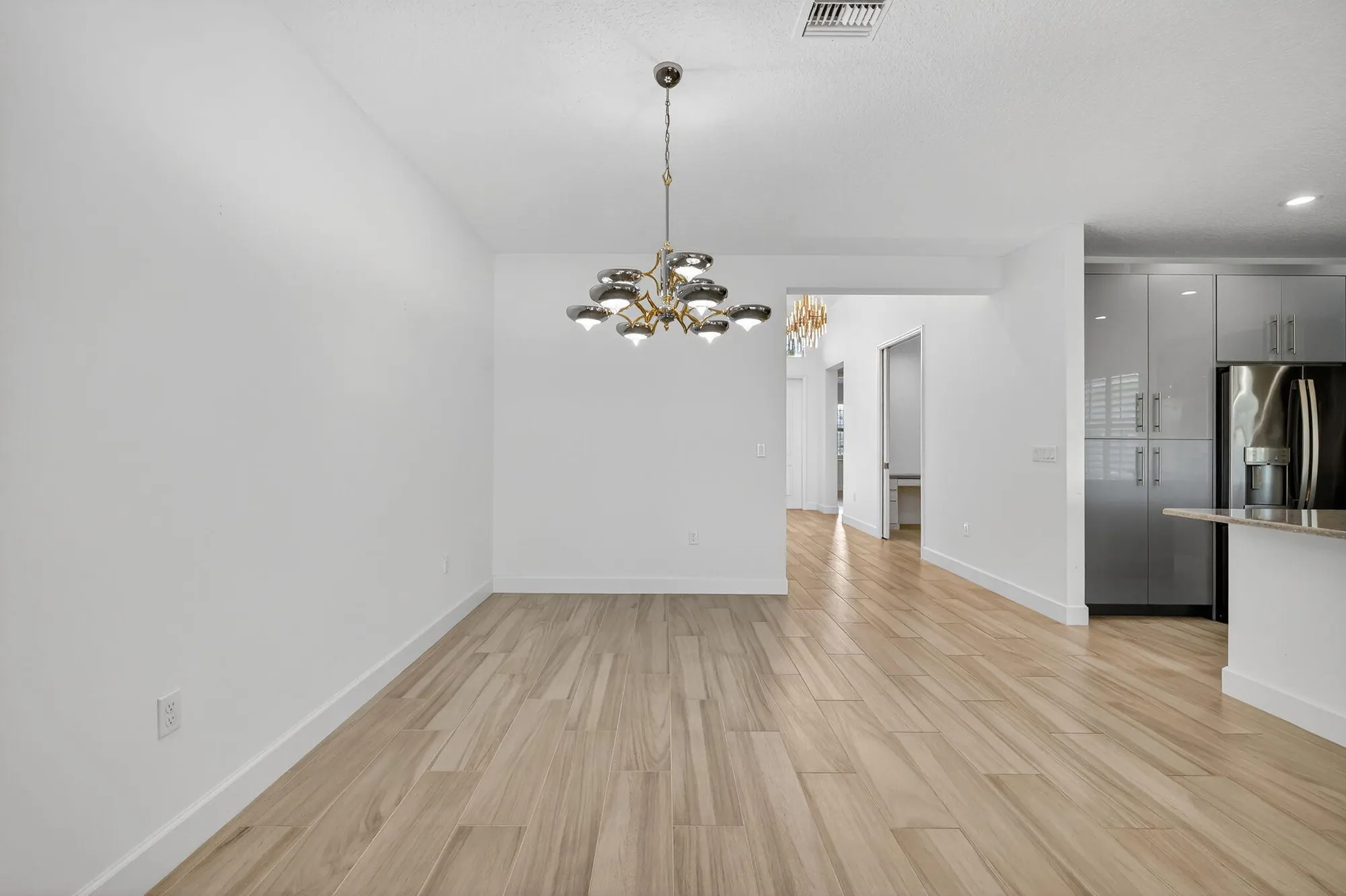 Property Slideshow image 24 of 84 | 11701 sw sailfish isles way, Port Saint Lucie, FL, 34987