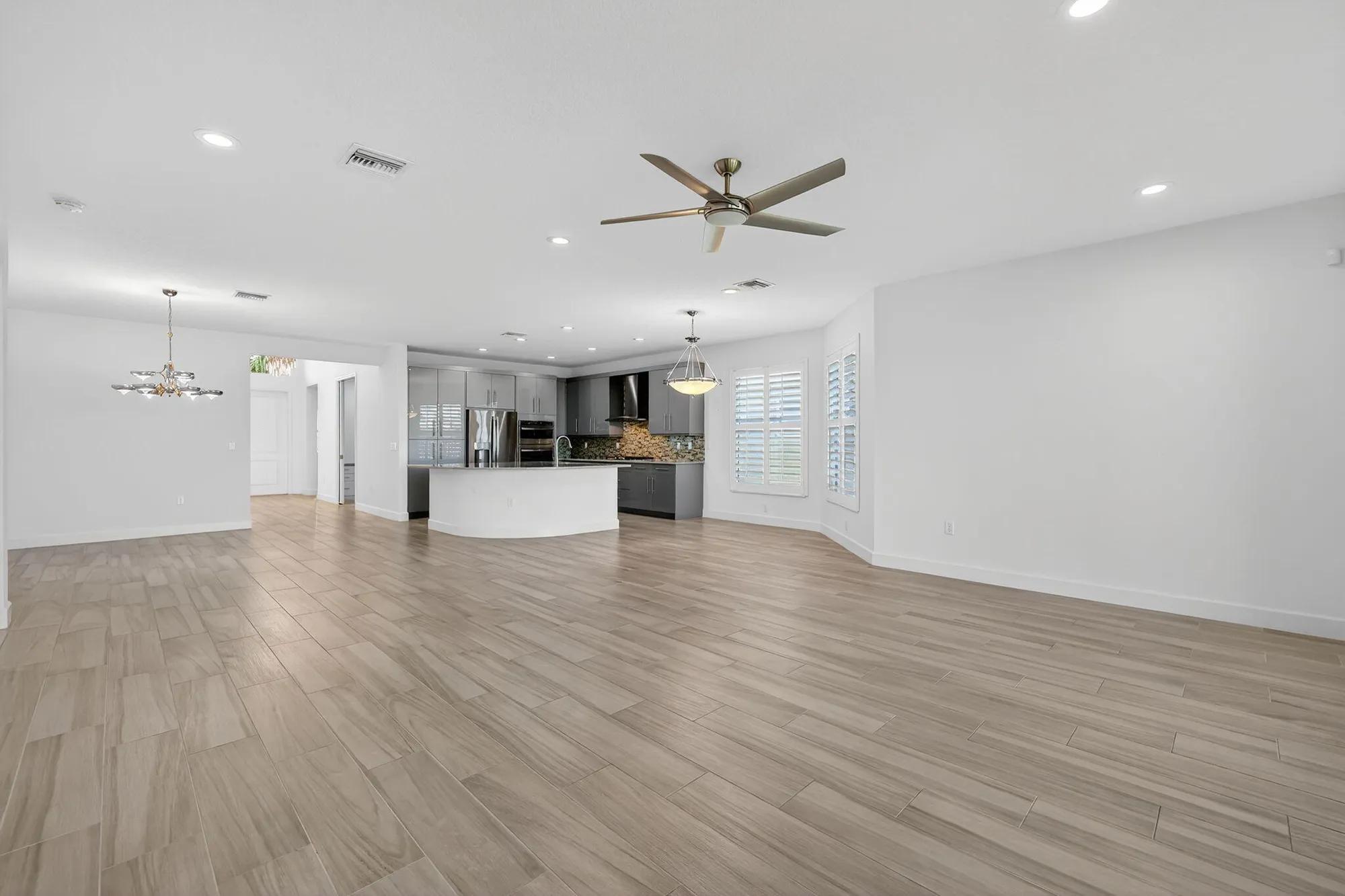 Property Slideshow image 27 of 84 | 11701 sw sailfish isles way, Port Saint Lucie, FL, 34987