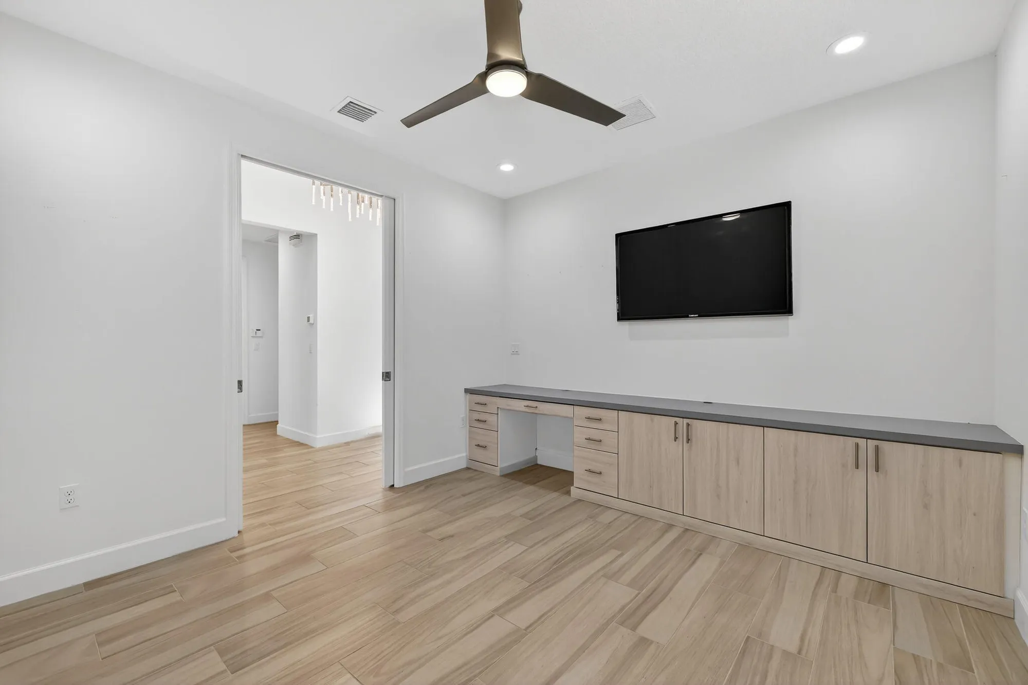 Property Slideshow image 39 of 84 | 11701 sw sailfish isles way, Port Saint Lucie, FL, 34987