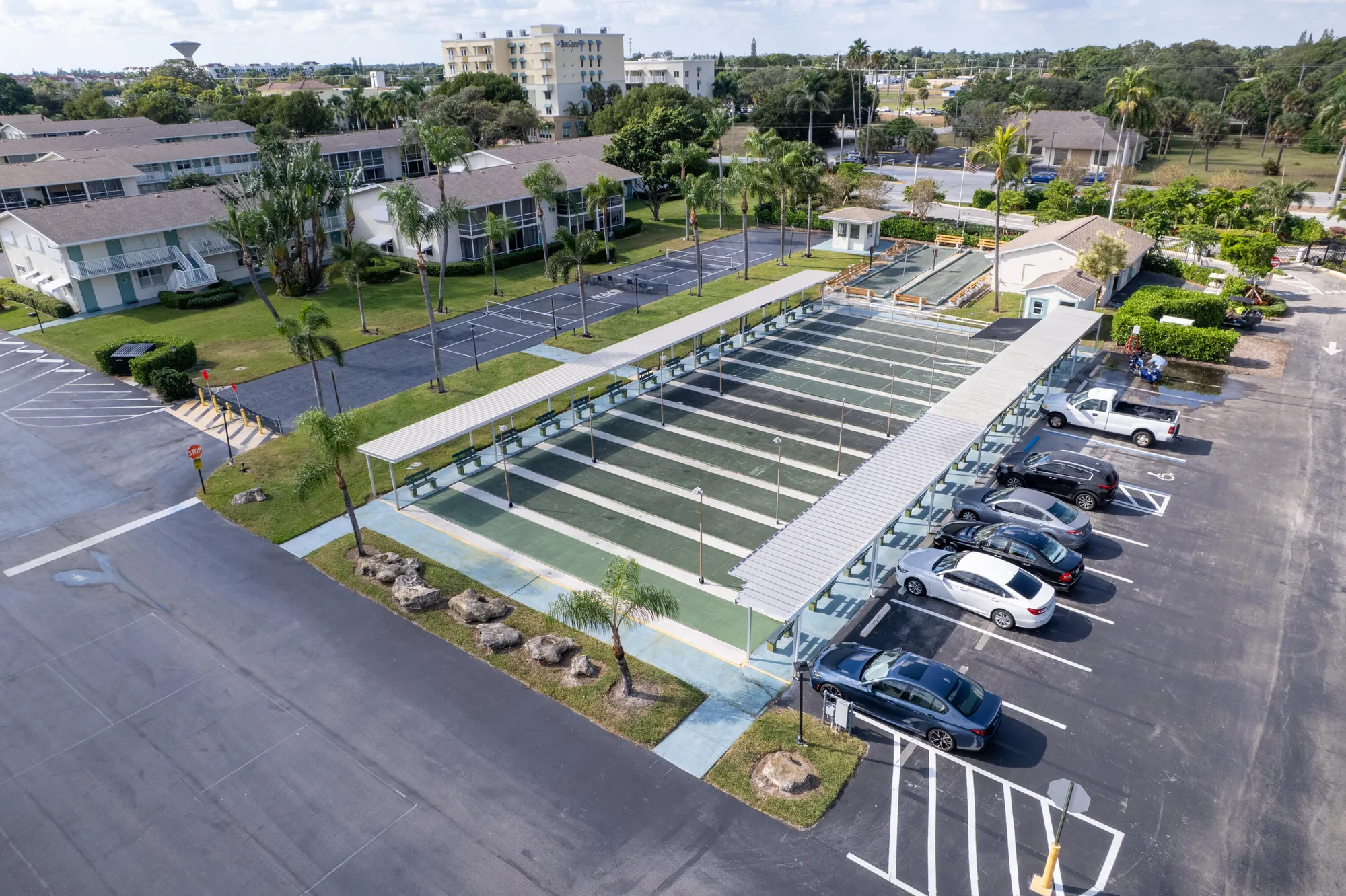 Property Slideshow image 27 of 39 | 210 horizons e 111, Boynton Beach, FL, 33435