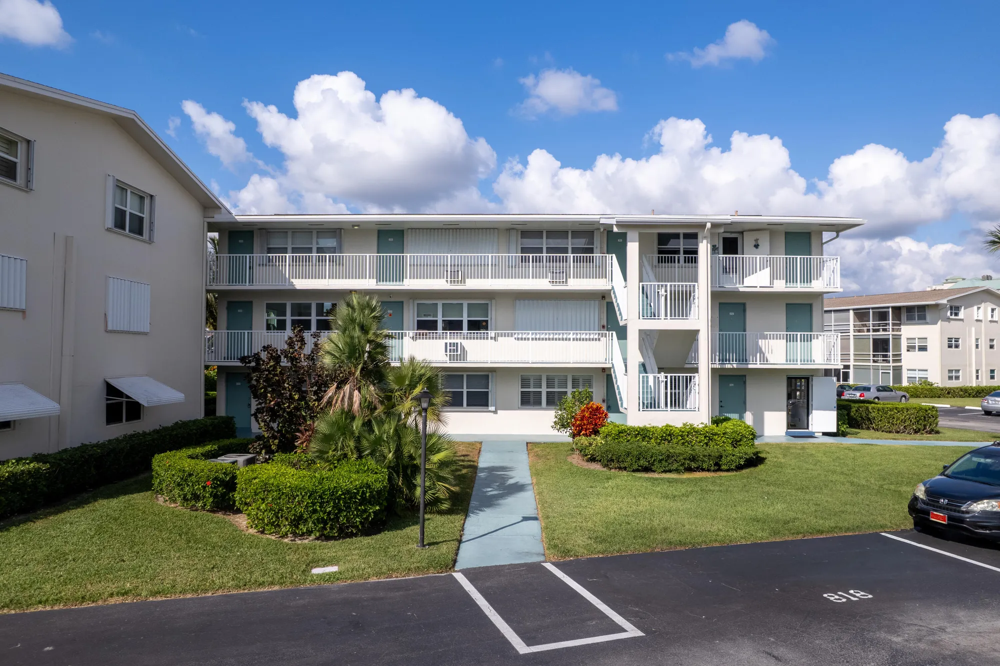 Property Slideshow image 36 of 39 | 210 horizons e 111, Boynton Beach, FL, 33435