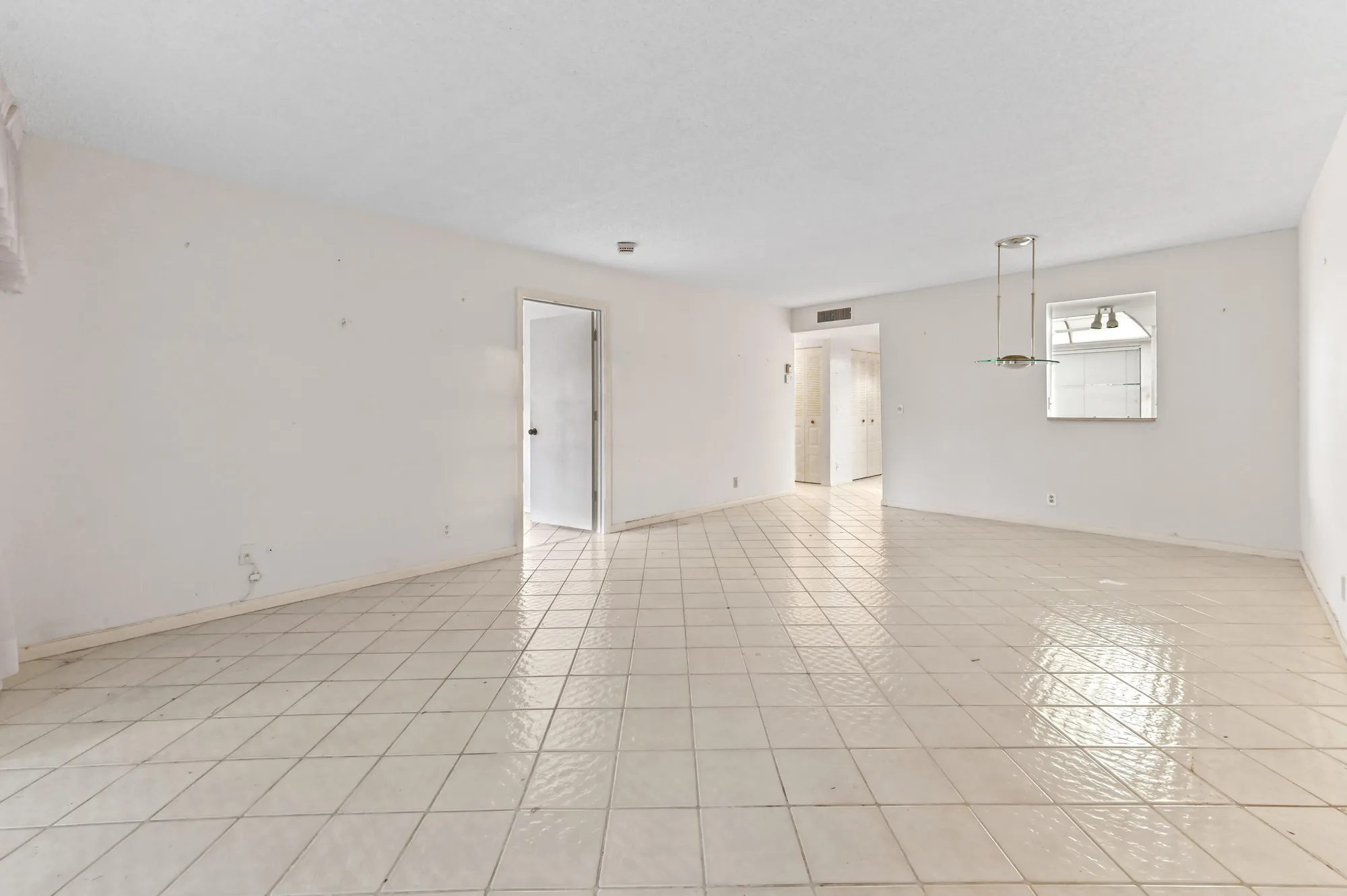 Property Slideshow image 12 of 23 | 14671 bonaire blvd apt 104, Delray Beach, FL, 33446
