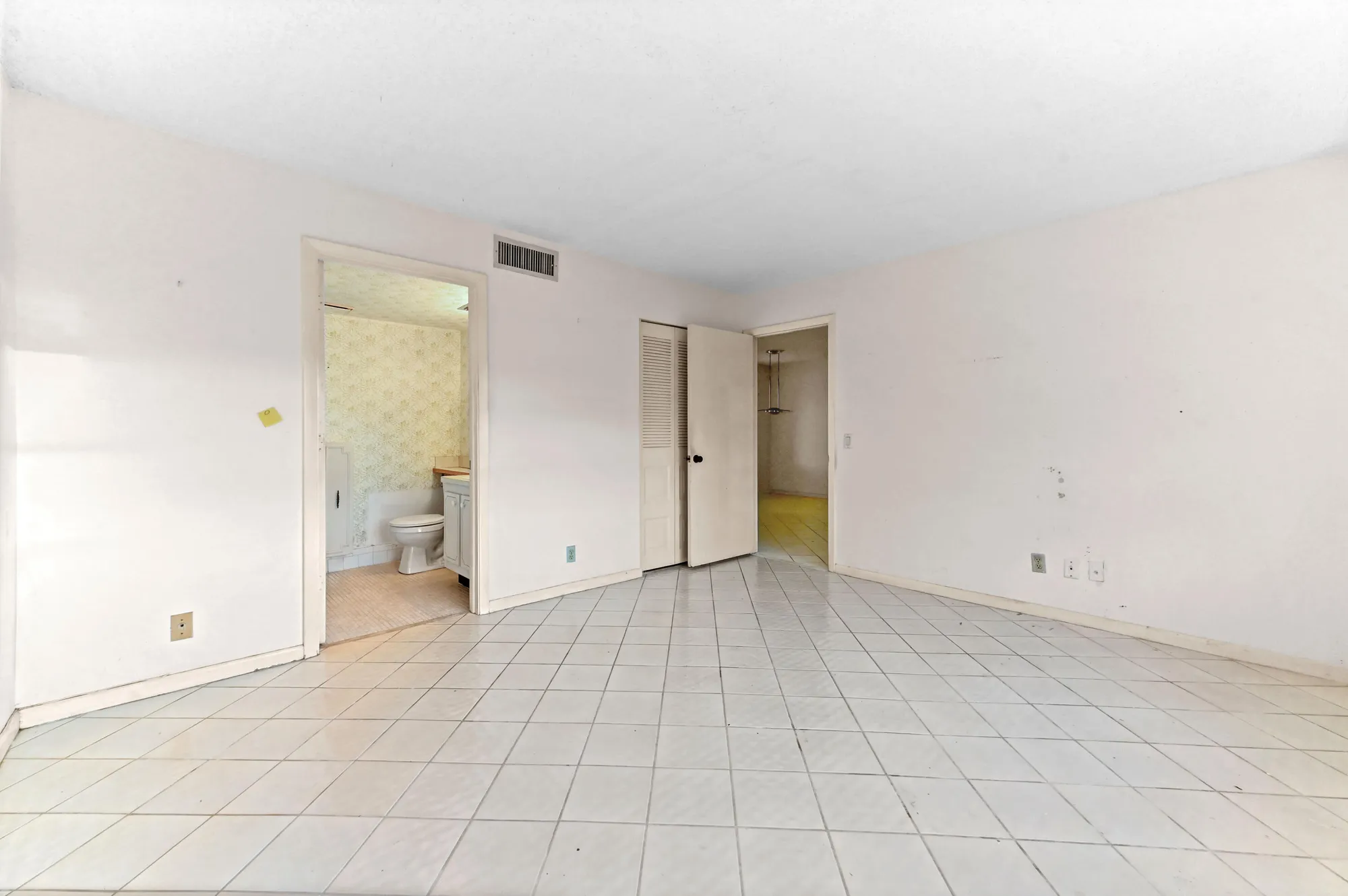 Property Slideshow image 17 of 23 | 14671 bonaire blvd apt 104, Delray Beach, FL, 33446