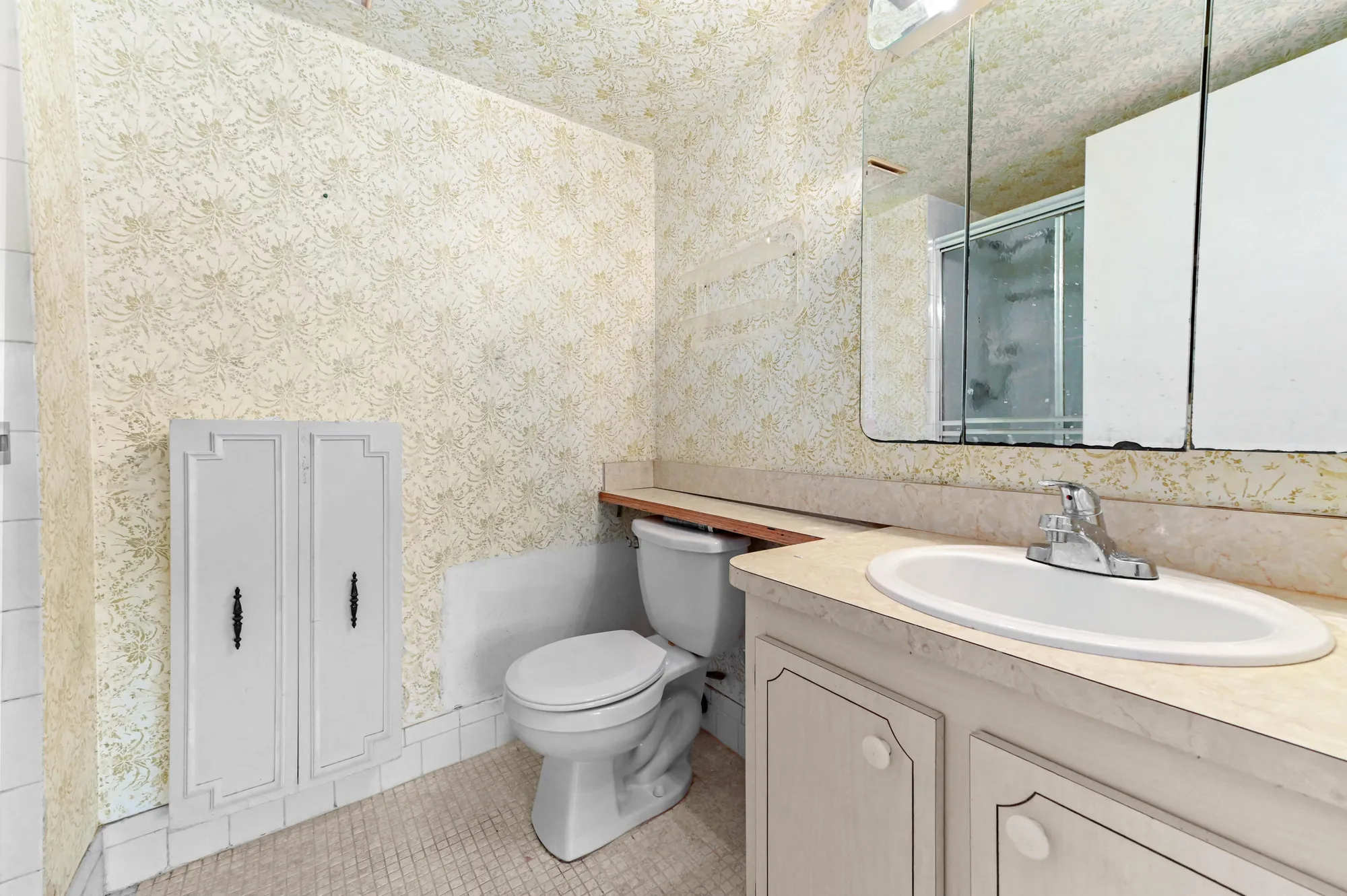 Property Slideshow image 18 of 23 | 14671 bonaire blvd apt 104, Delray Beach, FL, 33446