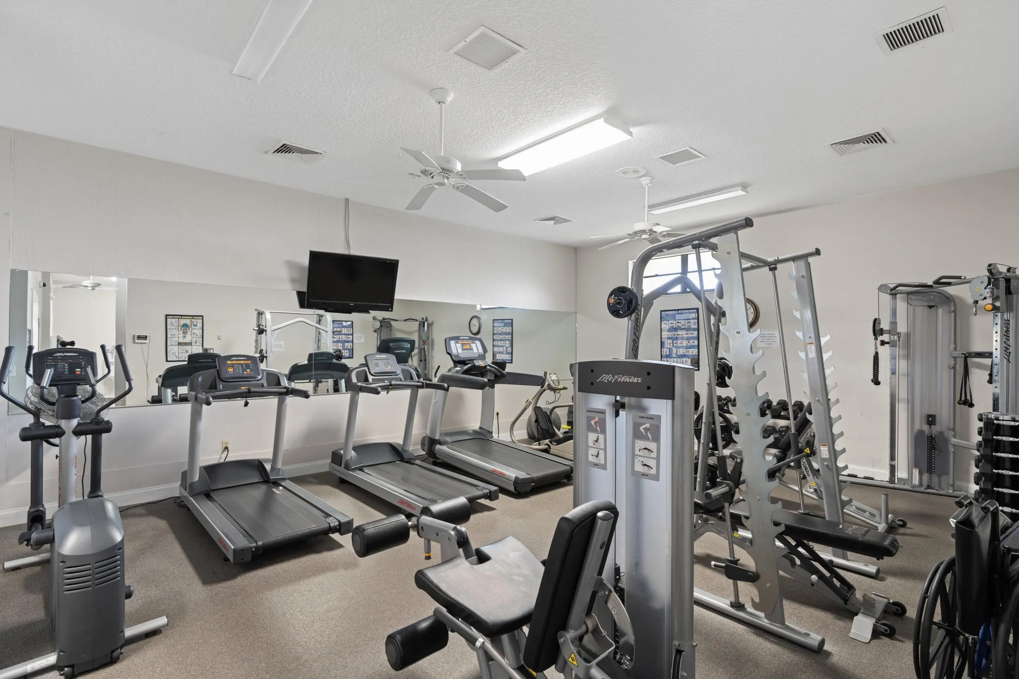 Property Slideshow image 36 of 51 | 3832 rowena cir, West Palm Beach, FL, 33417