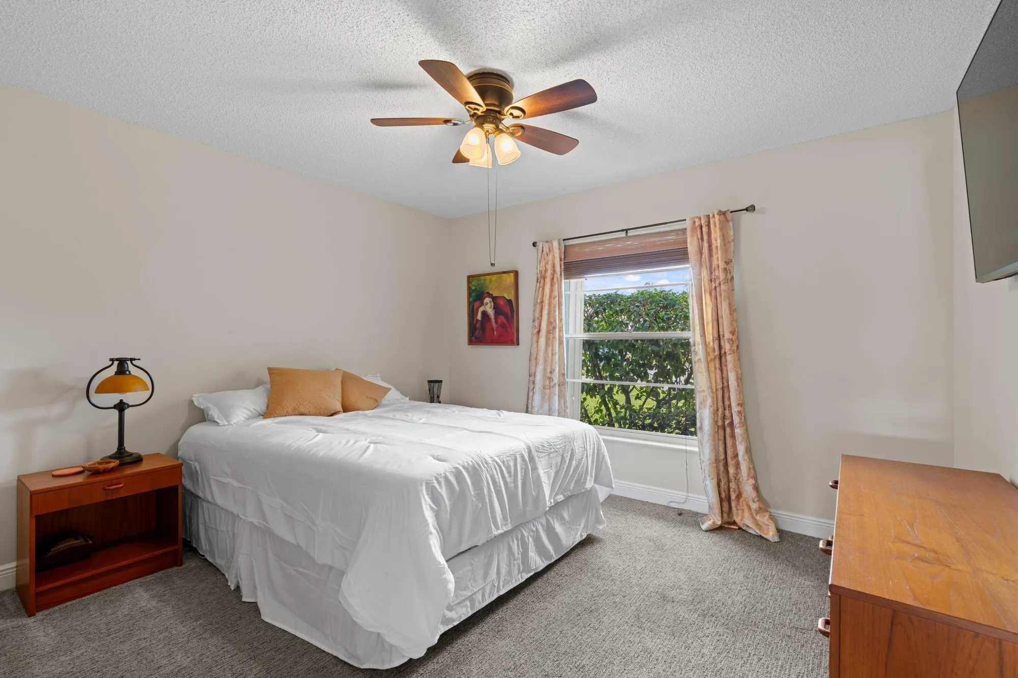 Property Slideshow image 13 of 51 | 3832 rowena cir, West Palm Beach, FL, 33417