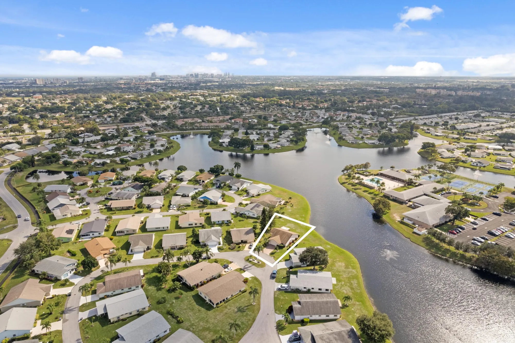 Property Slideshow image 25 of 51 | 3832 rowena cir, West Palm Beach, FL, 33417