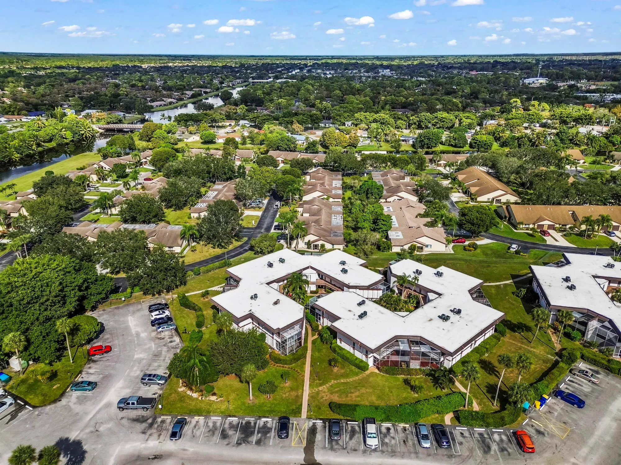 Property Slideshow image 35 of 36 | 6 greenway vlg 212, Royal Palm Beach, FL, 33411