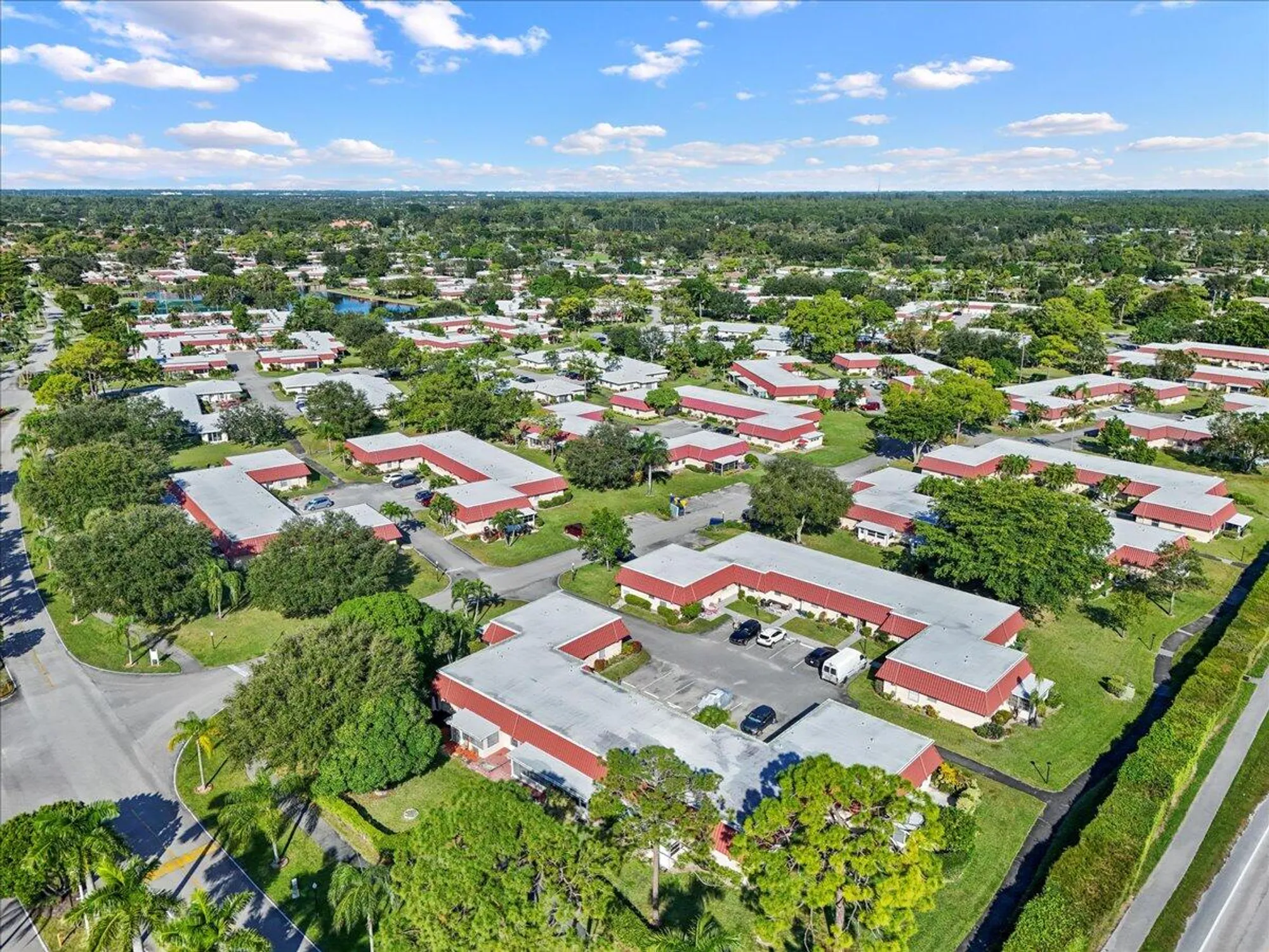 Property Slideshow image 29 of 45 | 102 amherst ln, Lake Worth, FL, 33467