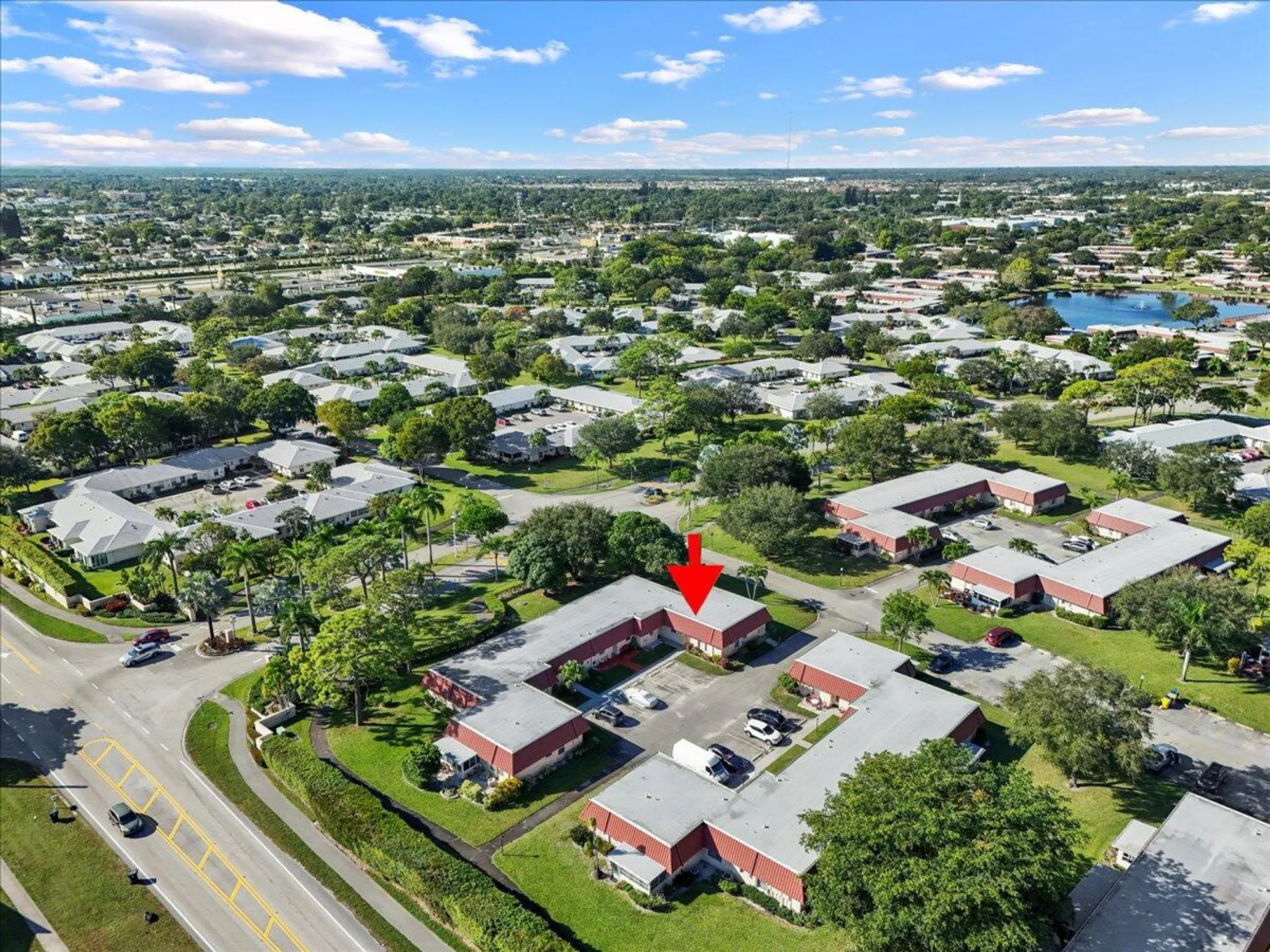 Property Slideshow image 34 of 45 | 102 amherst ln, Lake Worth, FL, 33467