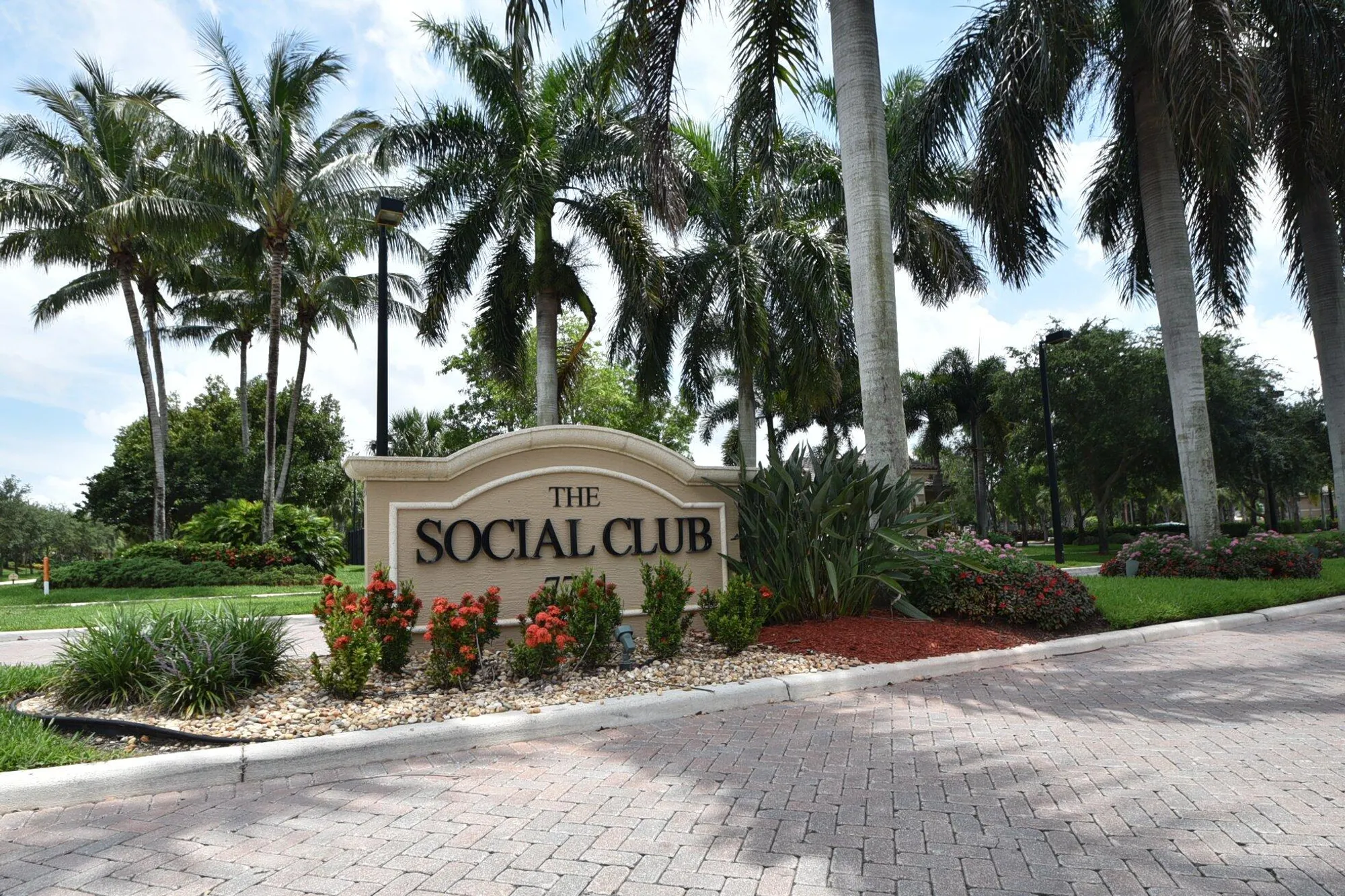 Property Slideshow image 49 of 93 | 7766 ocean sunset dr, Lake Worth, FL, 33467