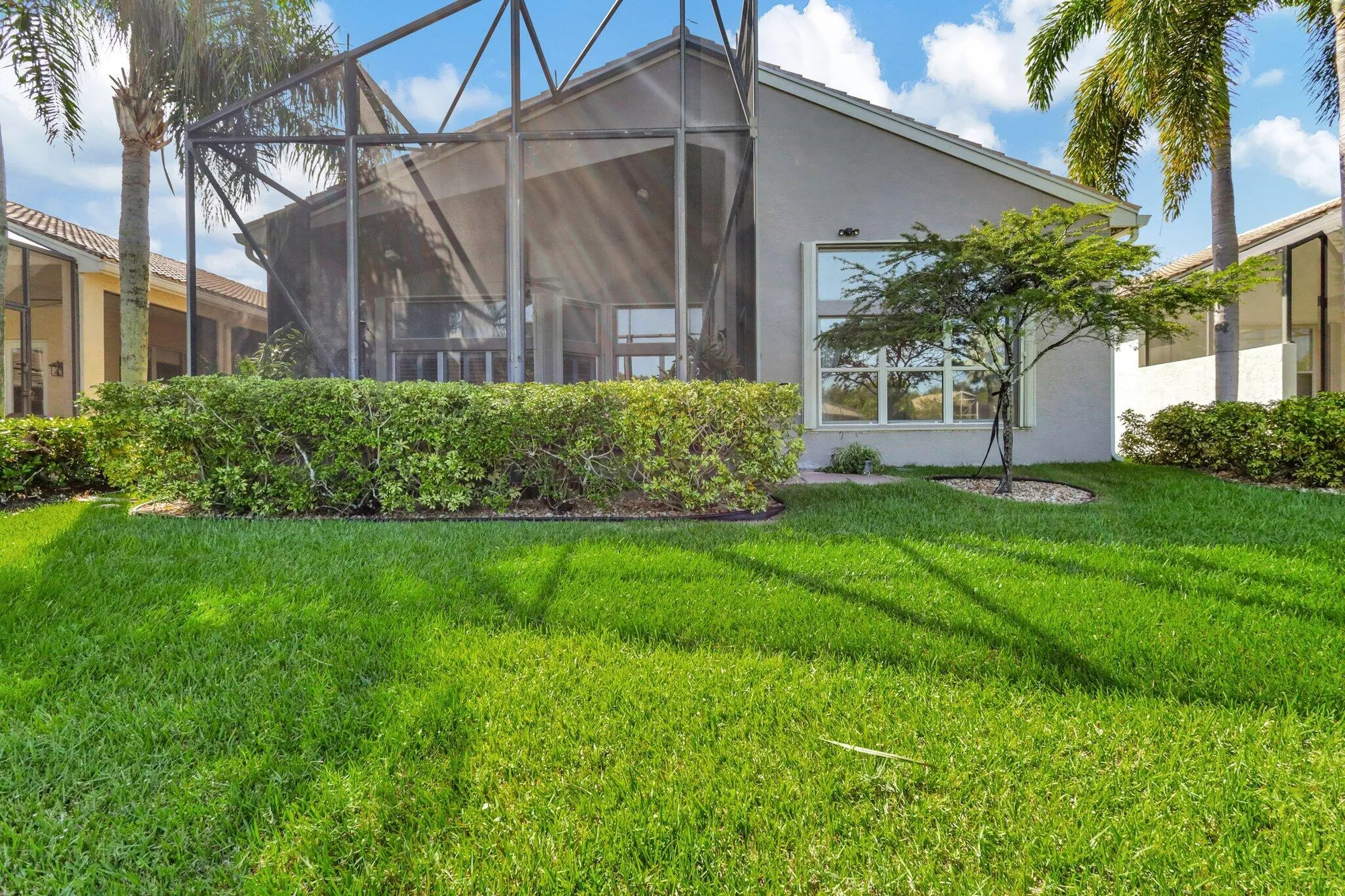 Property Slideshow image 43 of 93 | 7766 ocean sunset dr, Lake Worth, FL, 33467