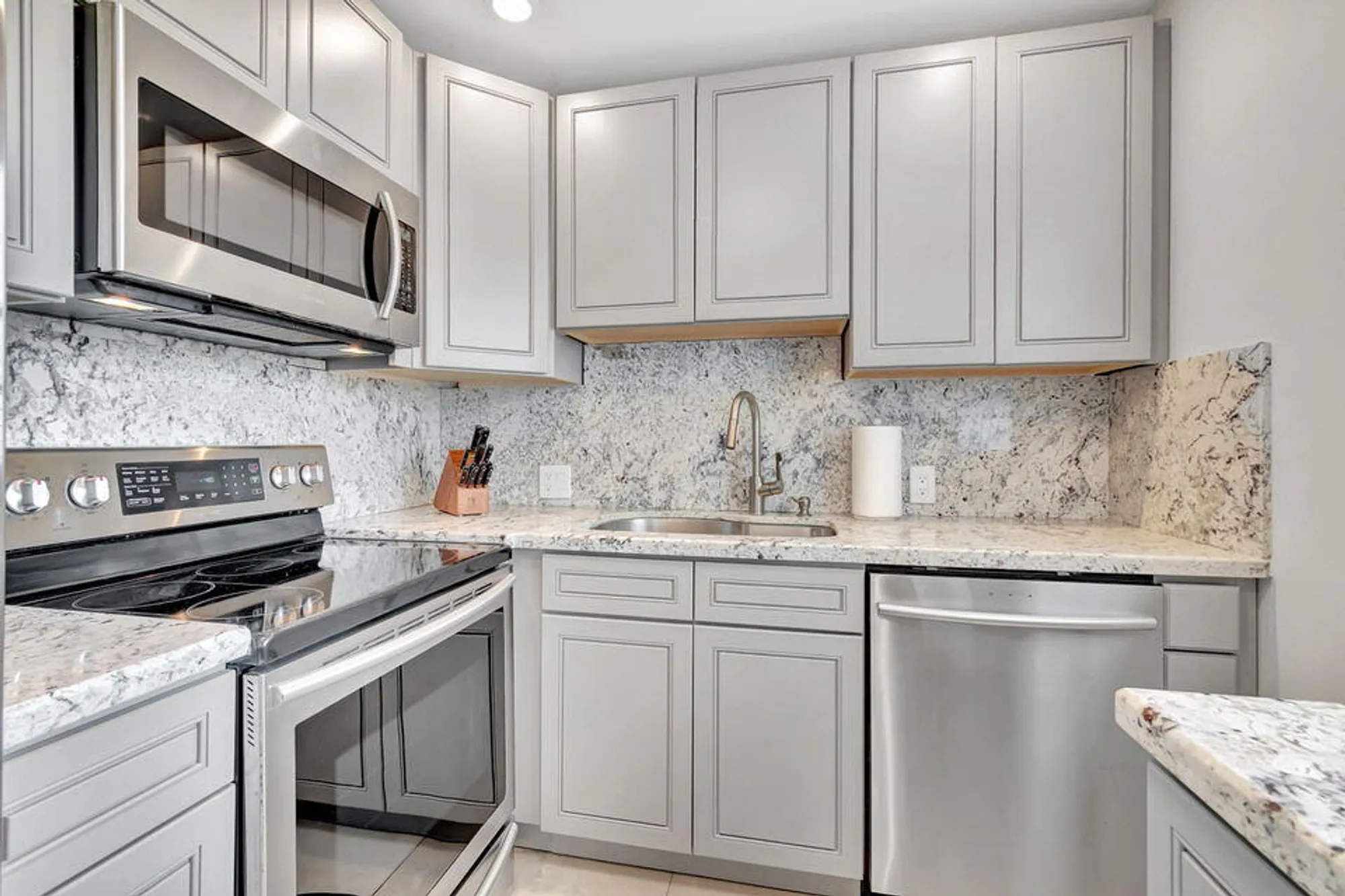 Property Slideshow image 17 of 82 | 150 dorset d # 150, Boca Raton, FL, 33434