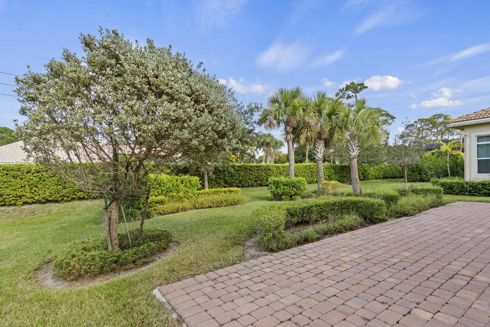 Property Slideshow image 49 of 72 | 10937 sw visconti way, Port Saint Lucie, FL, 34986