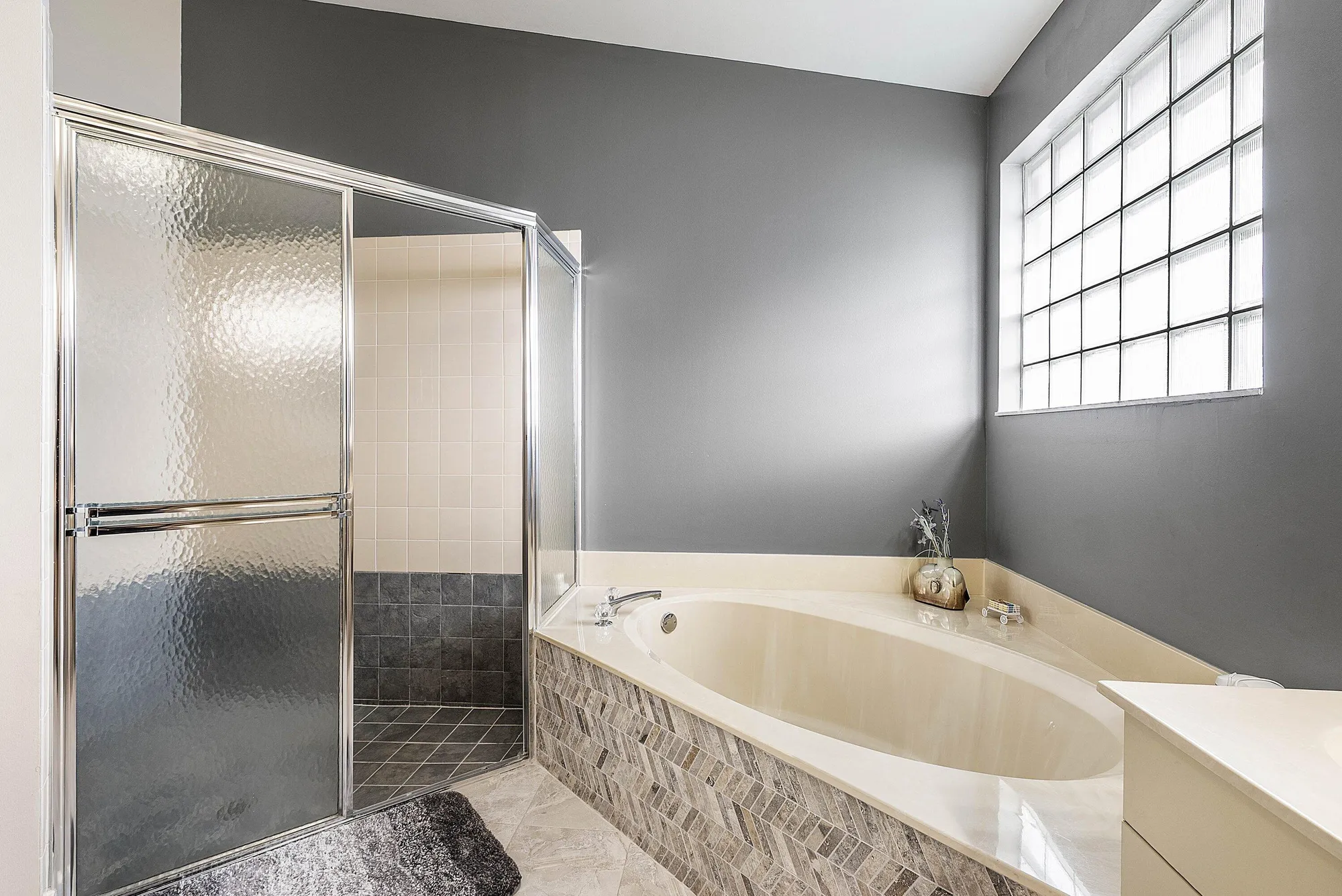 Property Slideshow image 25 of 62 | 9769 lemonwood ter, Boynton Beach, FL, 33437