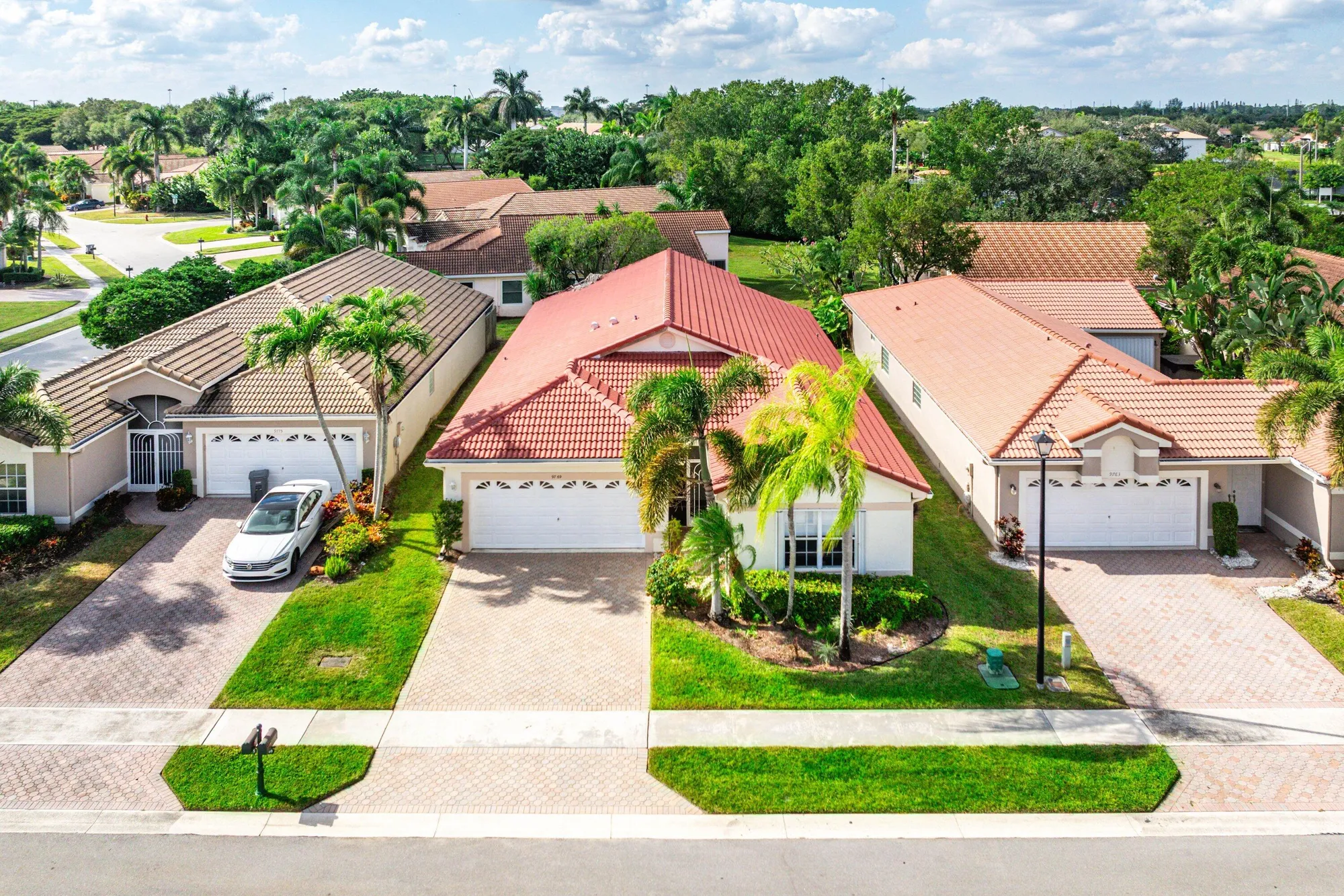 Property Slideshow image 37 of 62 | 9769 lemonwood ter, Boynton Beach, FL, 33437