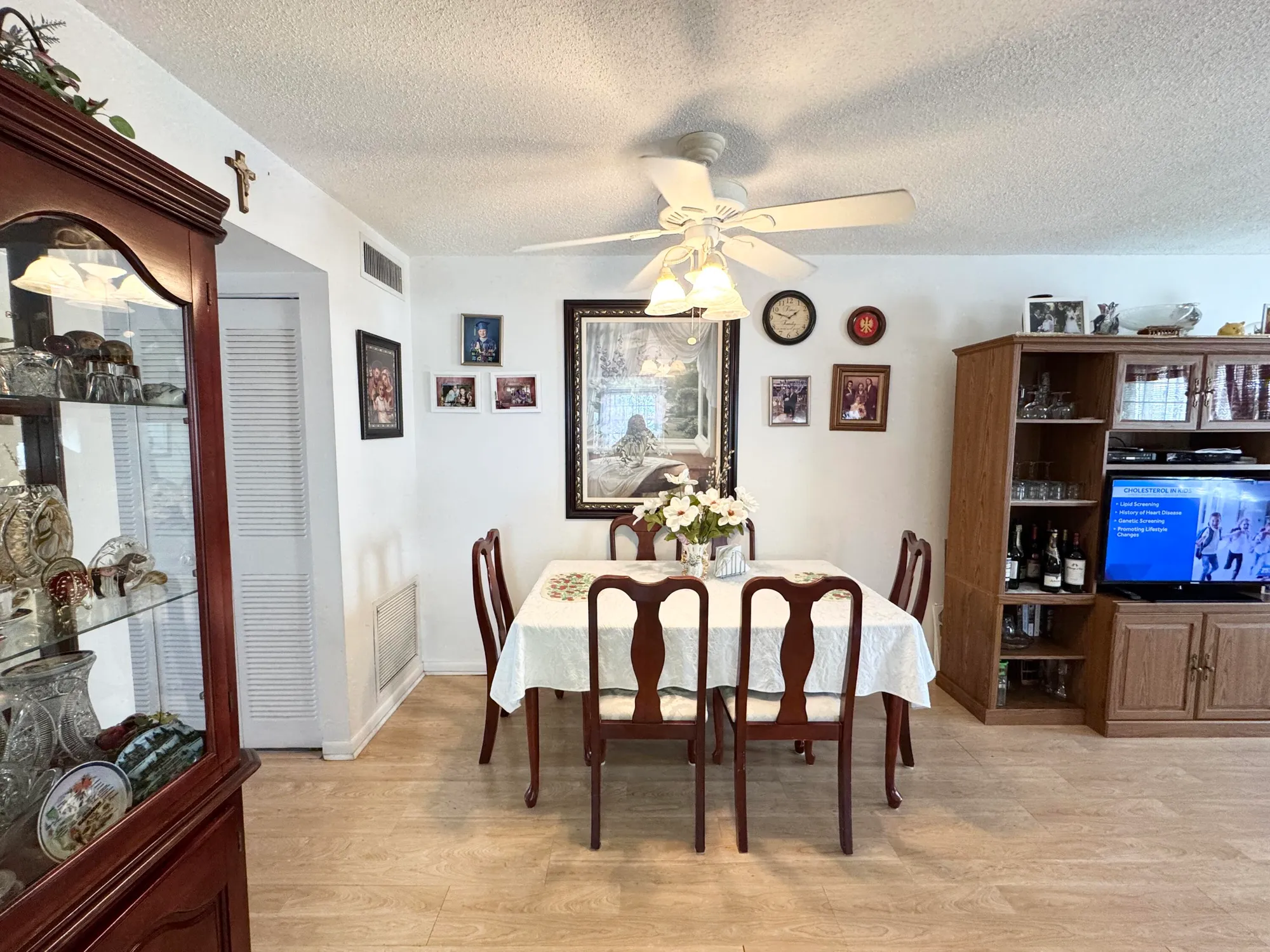 Property Slideshow image 8 of 24 | 148 bedford f, West Palm Beach, FL, 33417