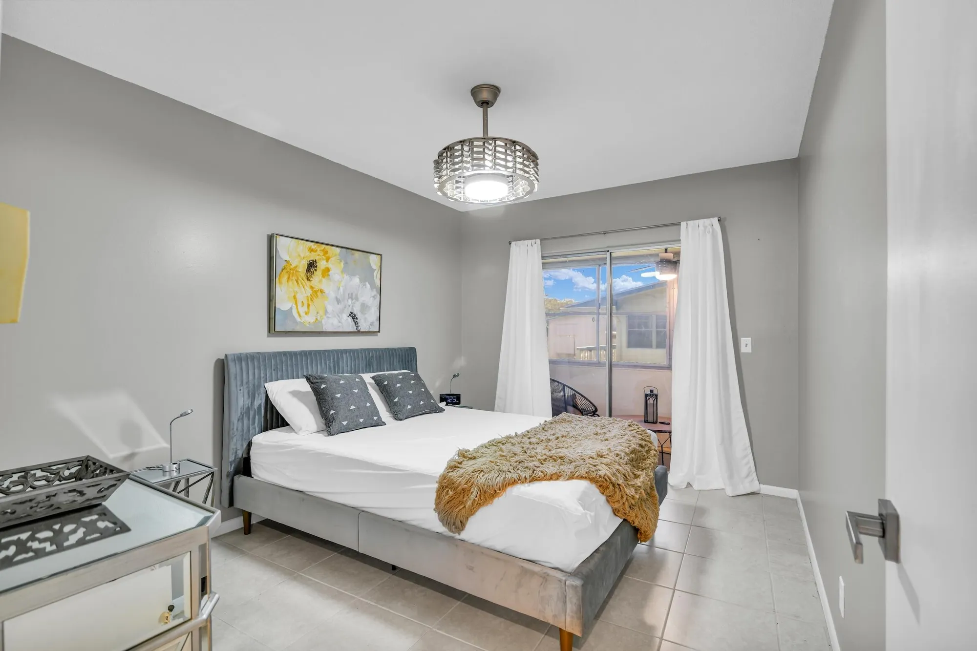 Property Slideshow image 7 of 25 | 302 norwich m, West Palm Beach, FL, 33417