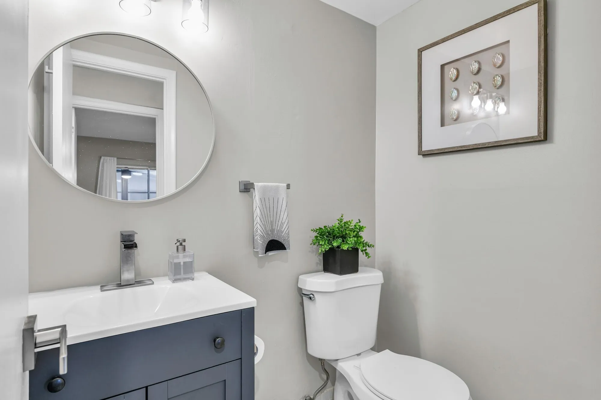 Property Slideshow image 9 of 25 | 302 norwich m, West Palm Beach, FL, 33417