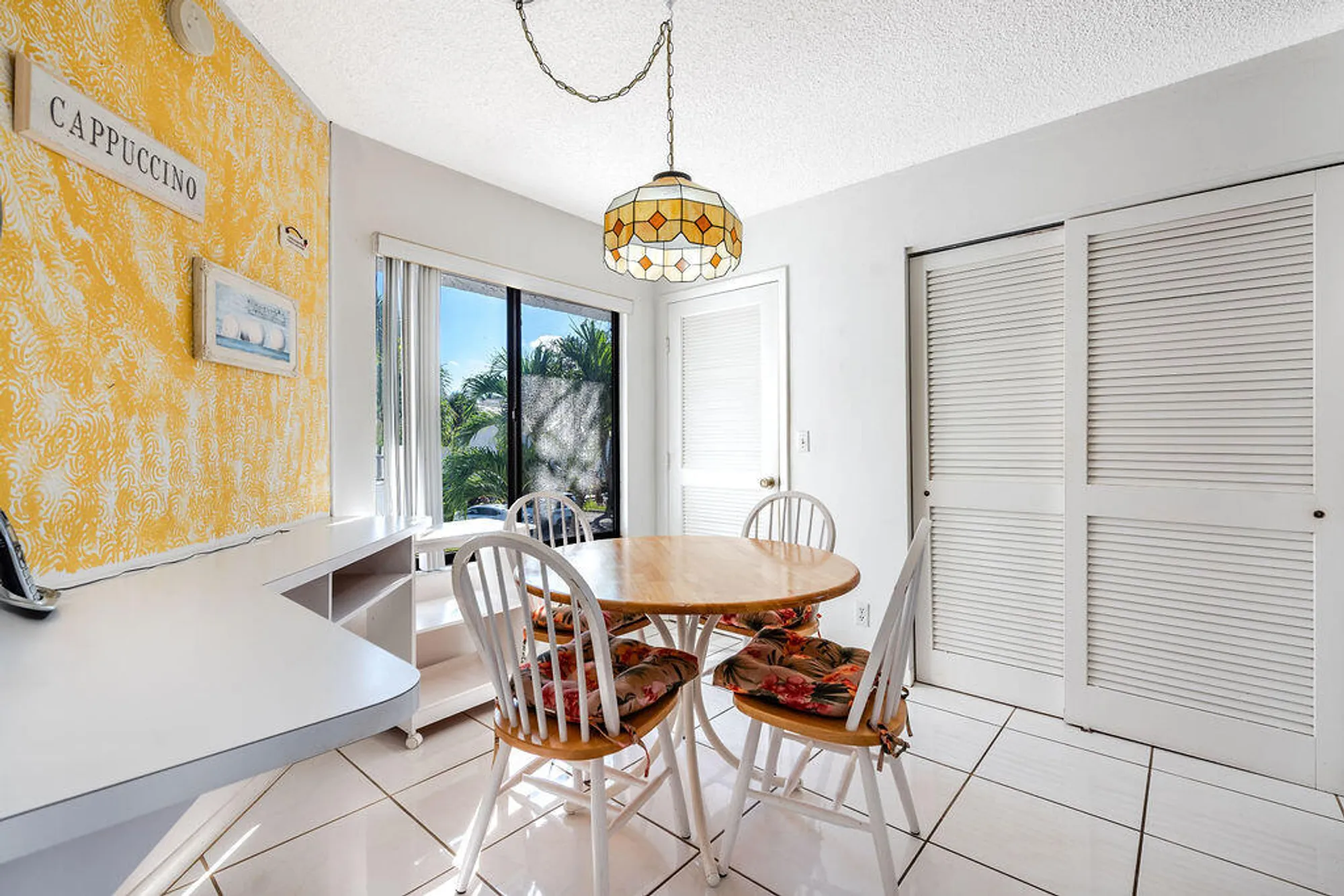 Property Slideshow image 5 of 56 | 7689 glendevon ln apt 1805, Delray Beach, FL, 33446