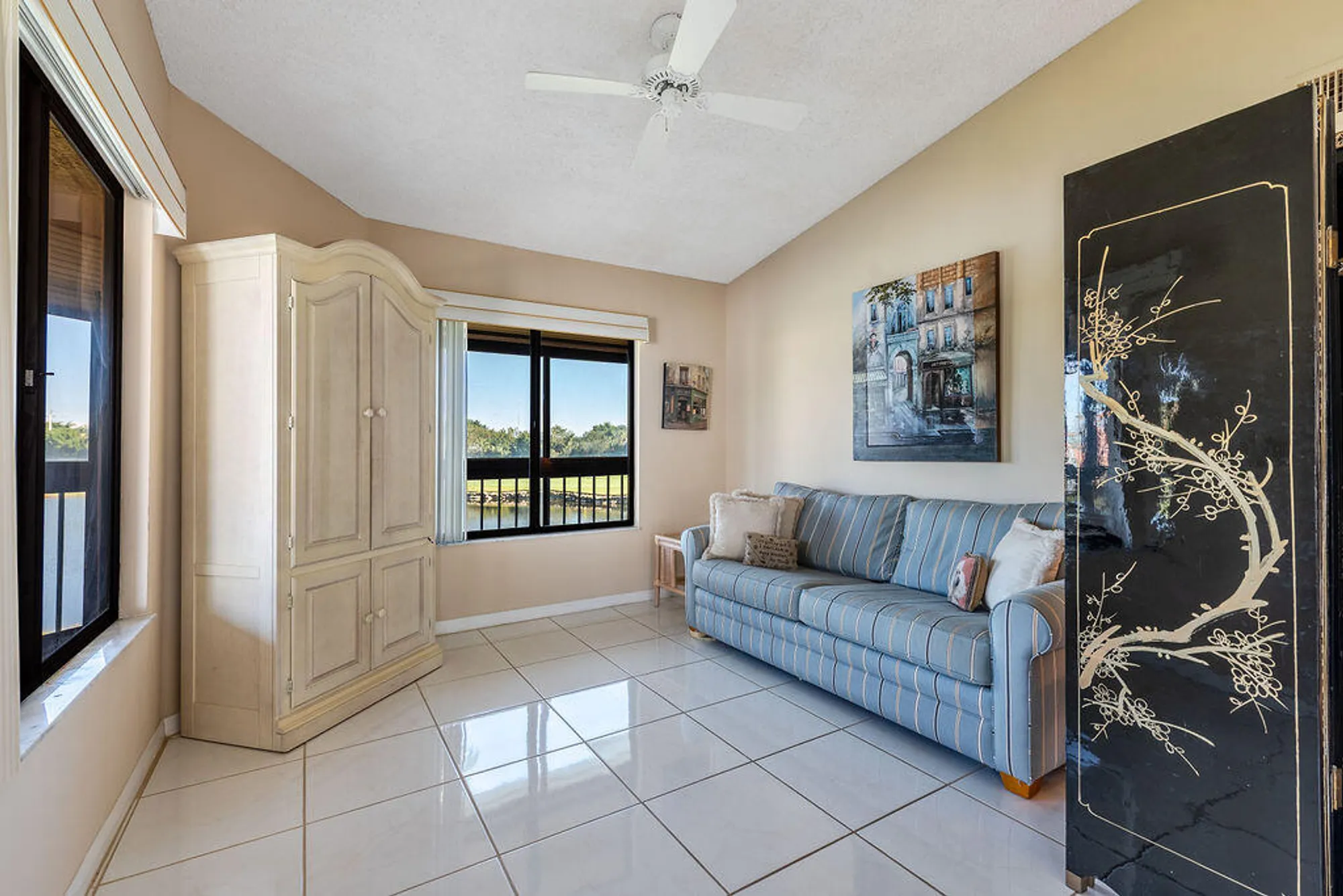 Property Slideshow image 19 of 56 | 7689 glendevon ln apt 1805, Delray Beach, FL, 33446