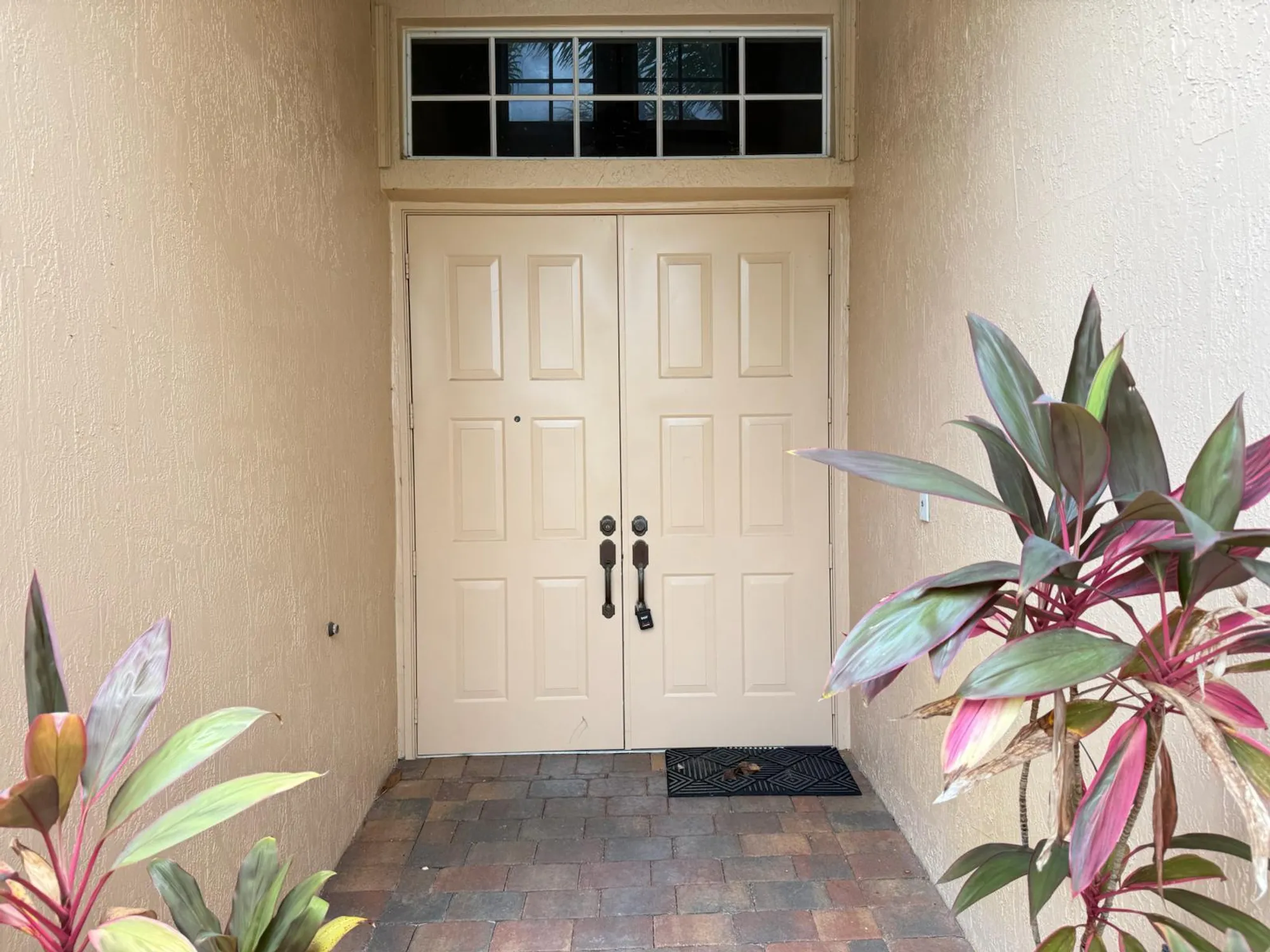 Property Slideshow image 4 of 35 | 10060 armani dr, Boynton Beach, FL, 33437