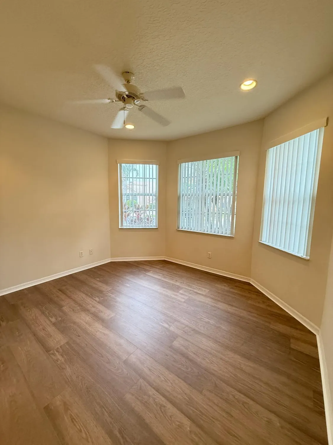 Property Slideshow image 8 of 35 | 10060 armani dr, Boynton Beach, FL, 33437