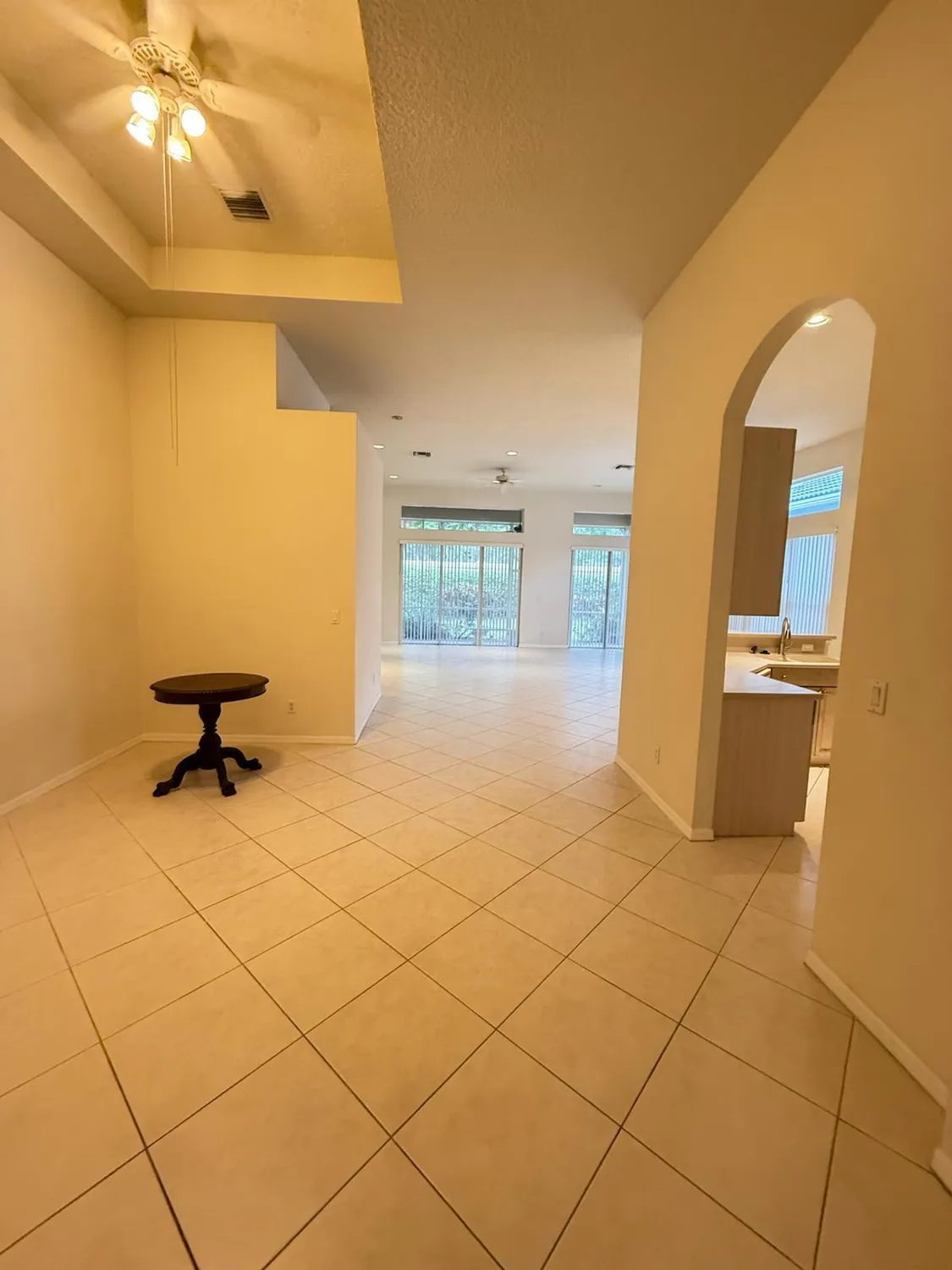 Property Slideshow image 15 of 35 | 10060 armani dr, Boynton Beach, FL, 33437